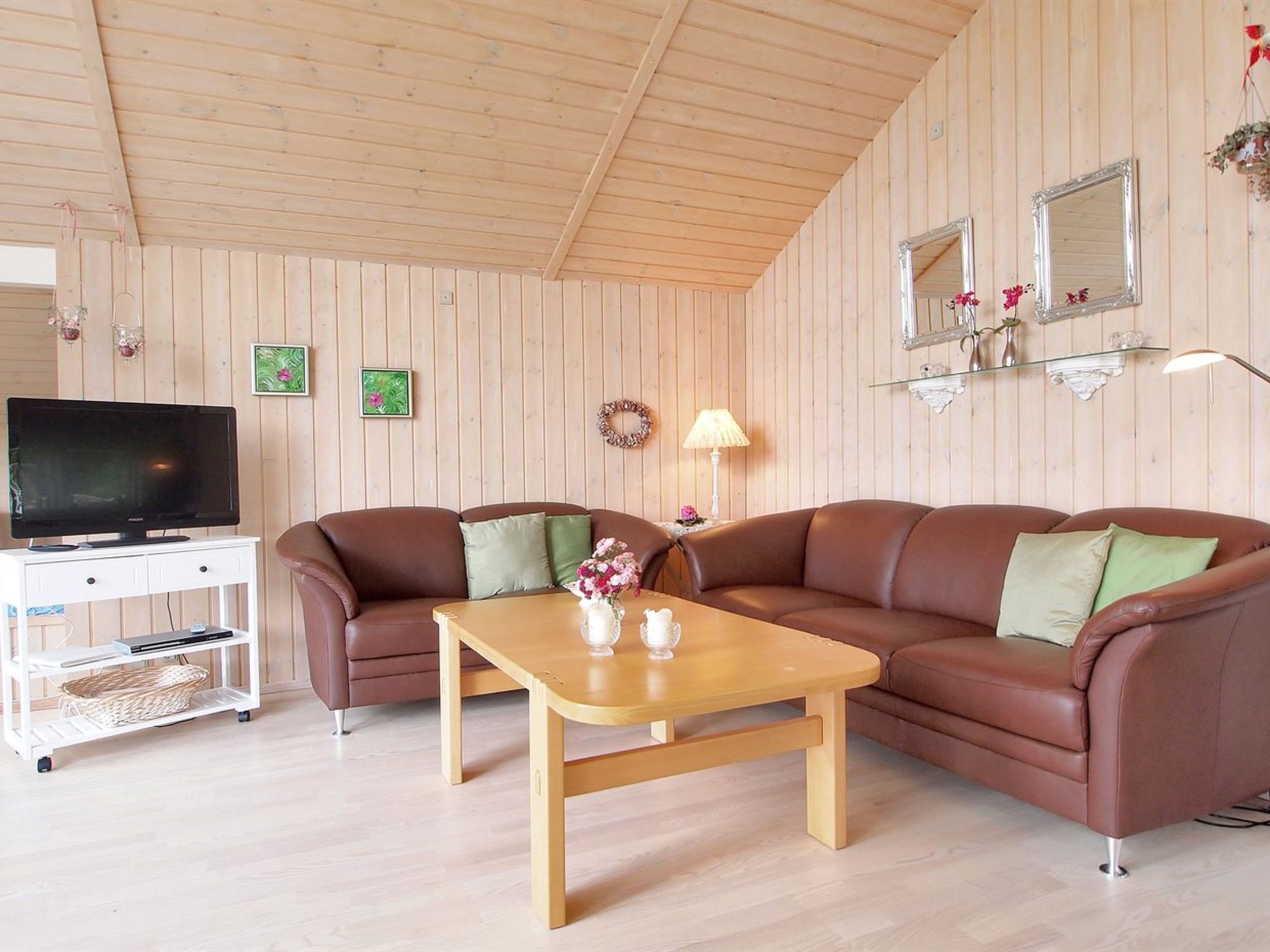 "Lilia" - 900m from the sea-Binnen
