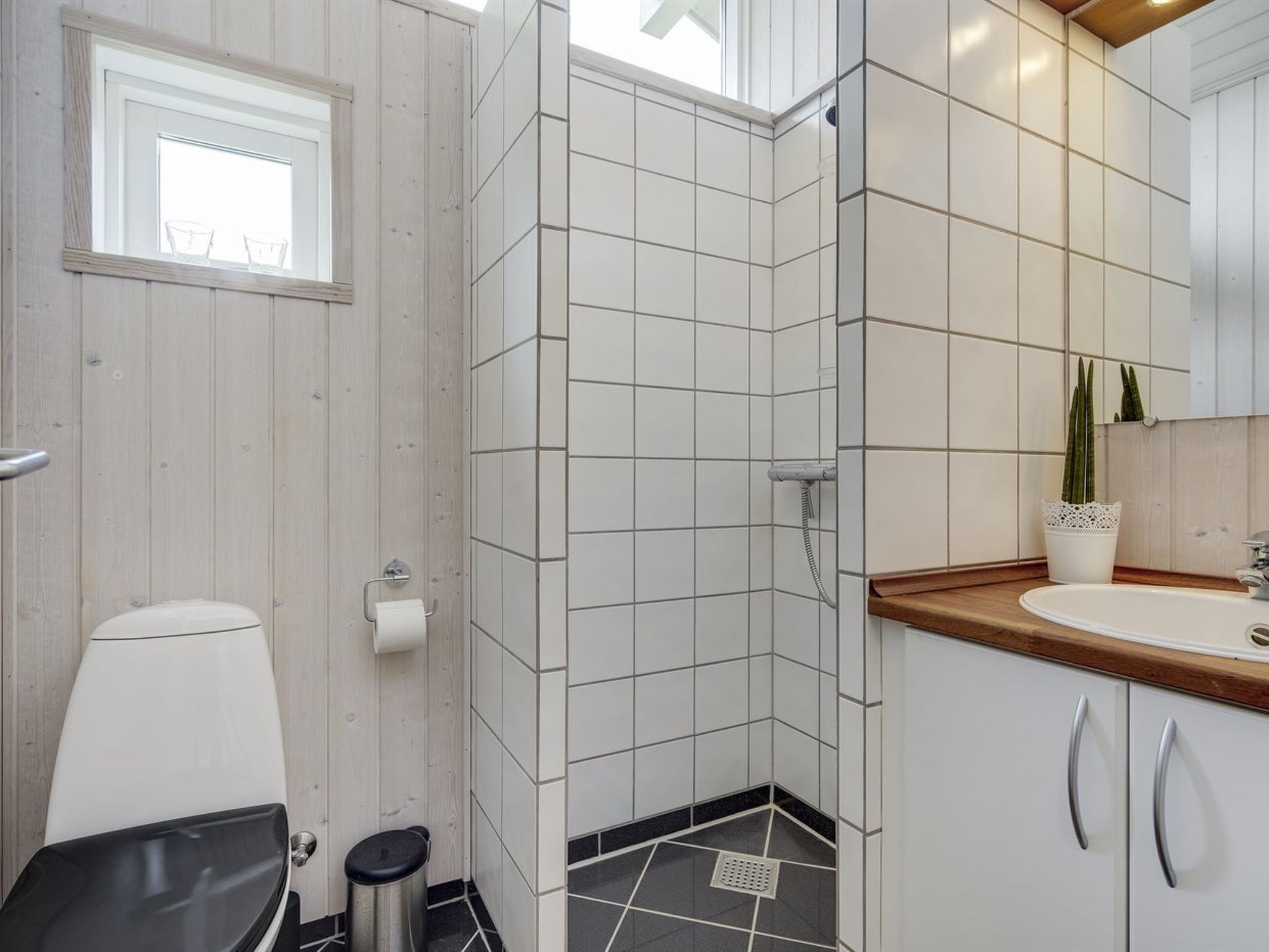 "Frithlef" - 900m from the sea-Inside