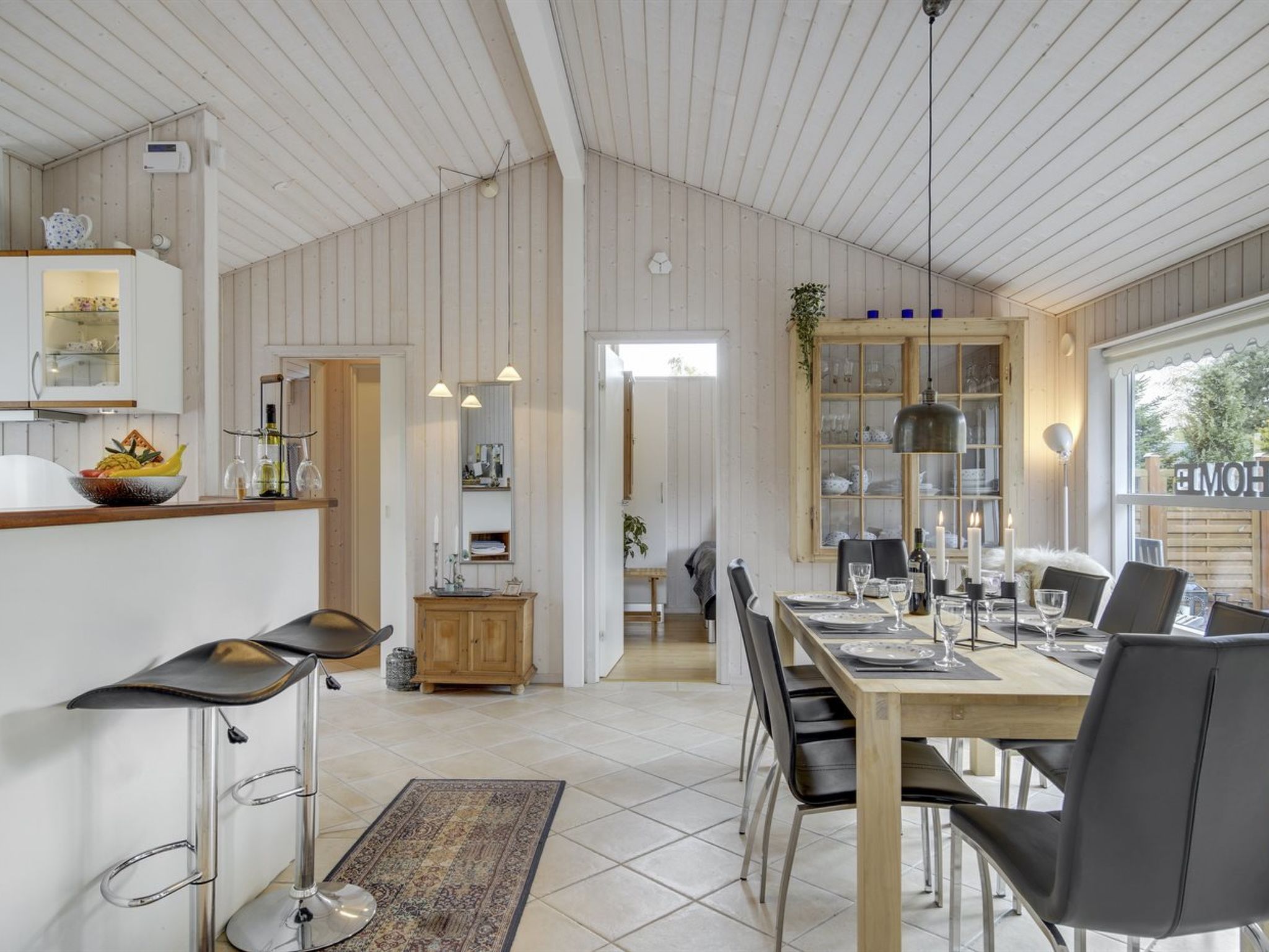 "Frithlef" - 900m from the sea - Inside
