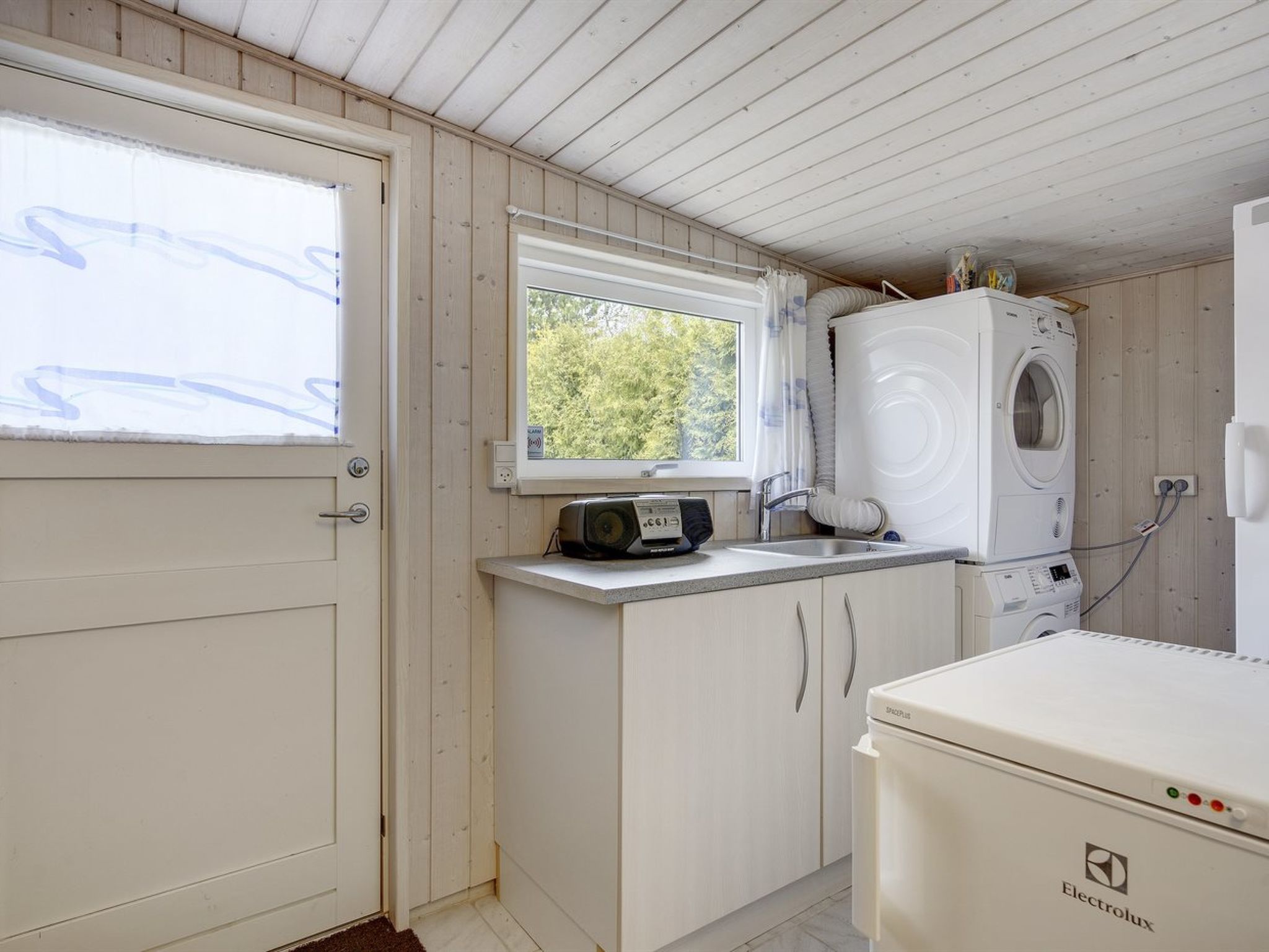 "Frithlef" - 900m from the sea - Inside