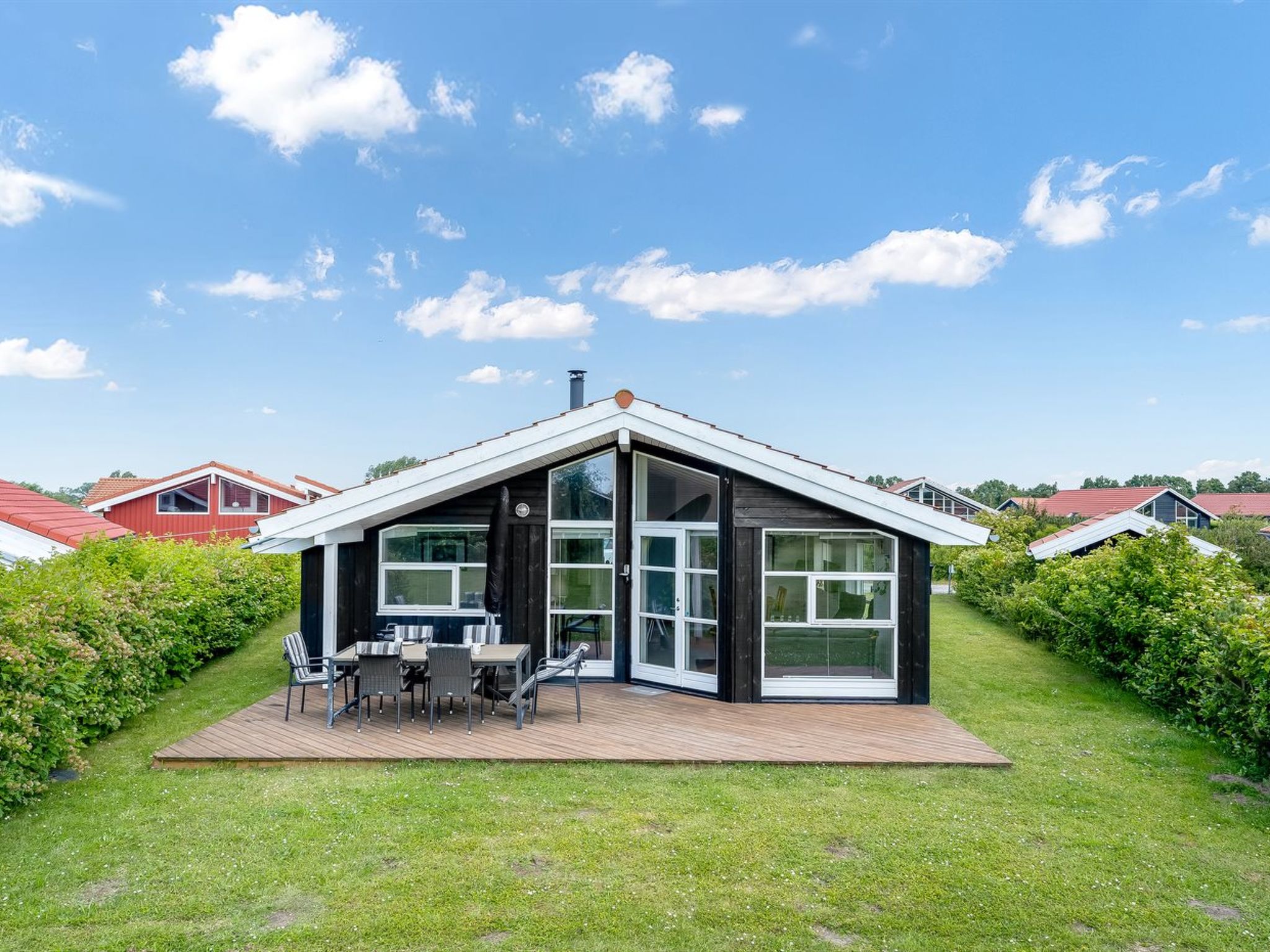 "Birtir" - 1.2km from the sea - Buiten