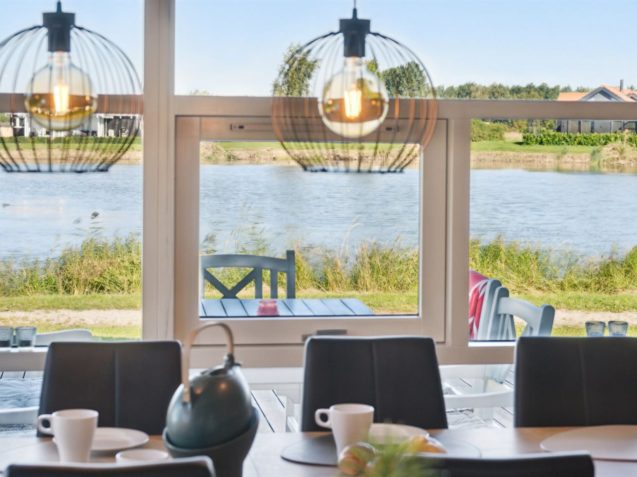 "Godtfrede" - 950m from the sea - Binnen