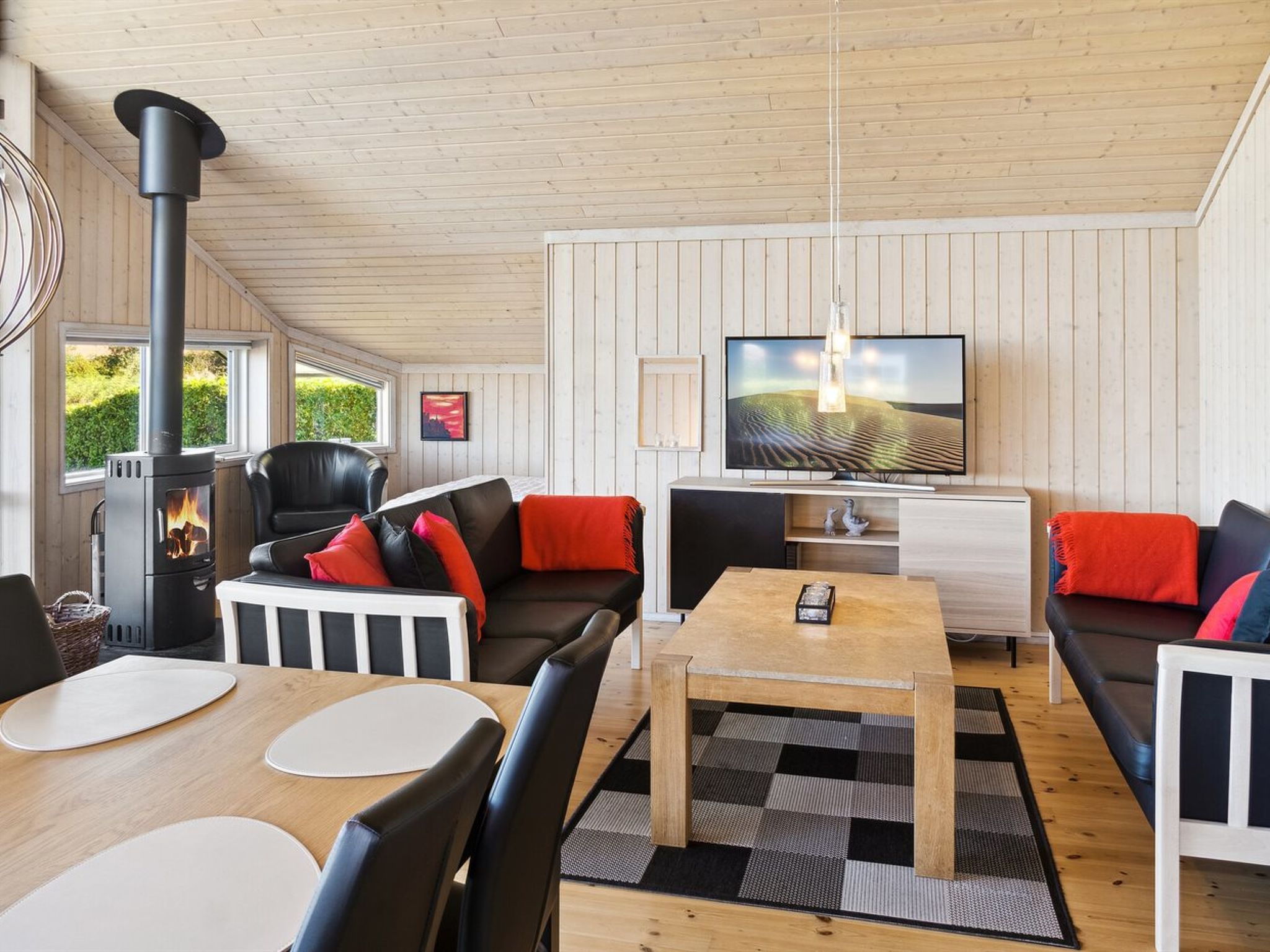 "Godtfrede" - 950m from the sea - Binnen