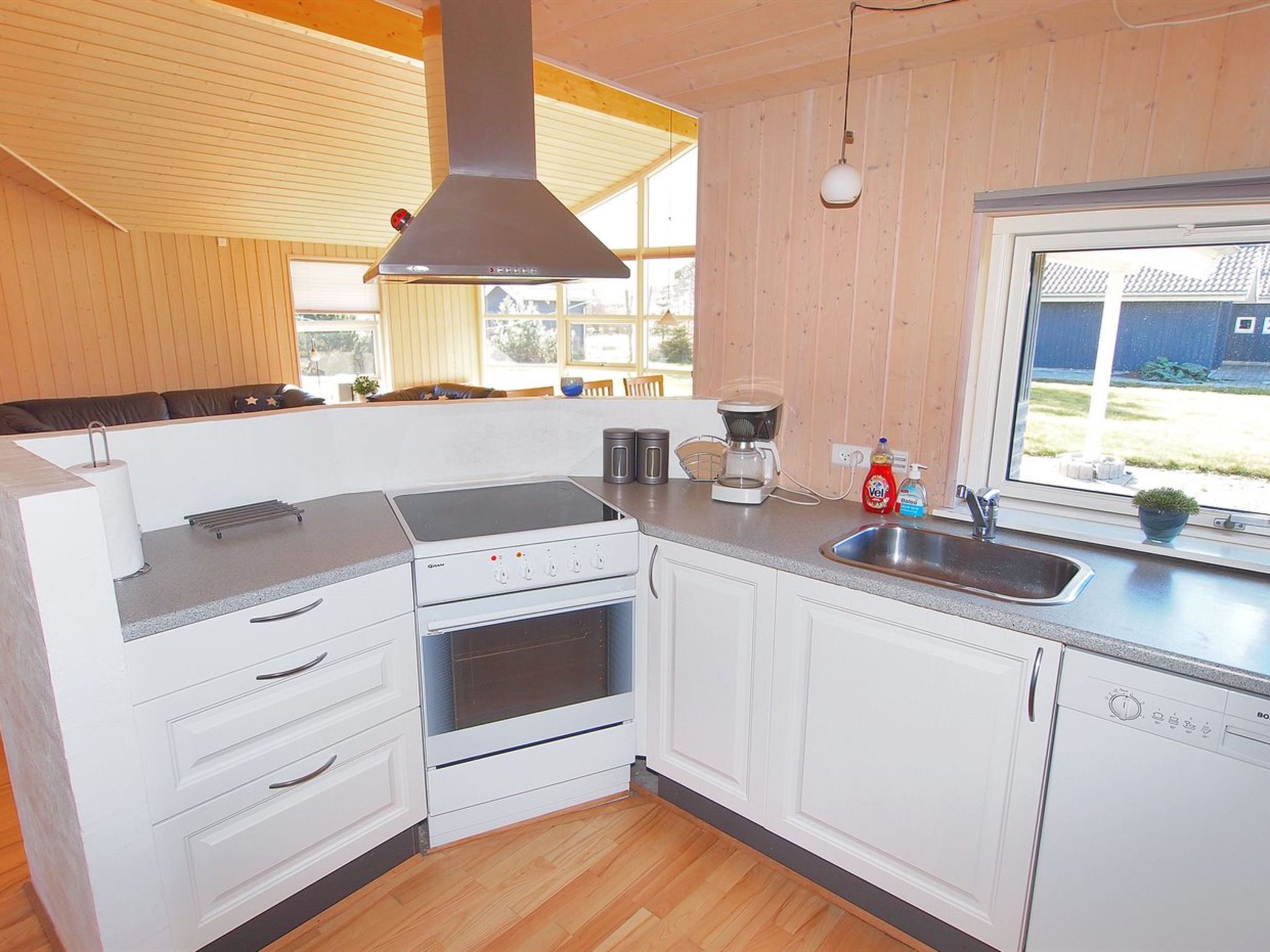 "Birthe" - 800m from the sea - Drinnen