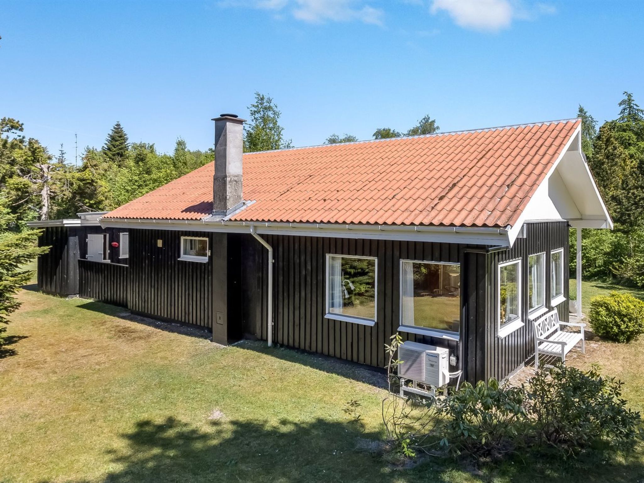 "Rustam" - 600m from the sea - Buiten