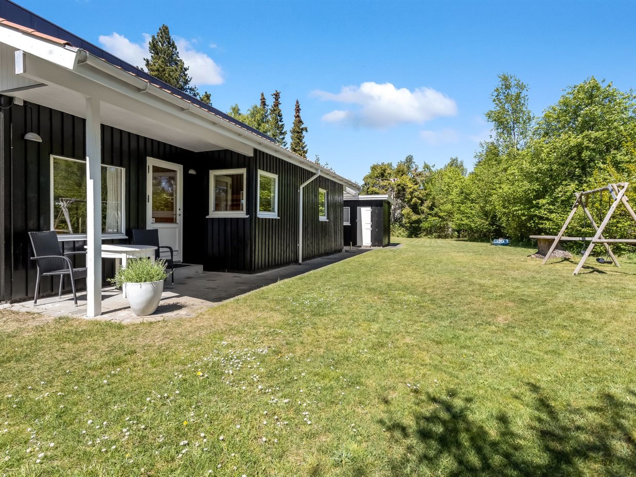 "Rustam" - 600m from the sea - Buiten