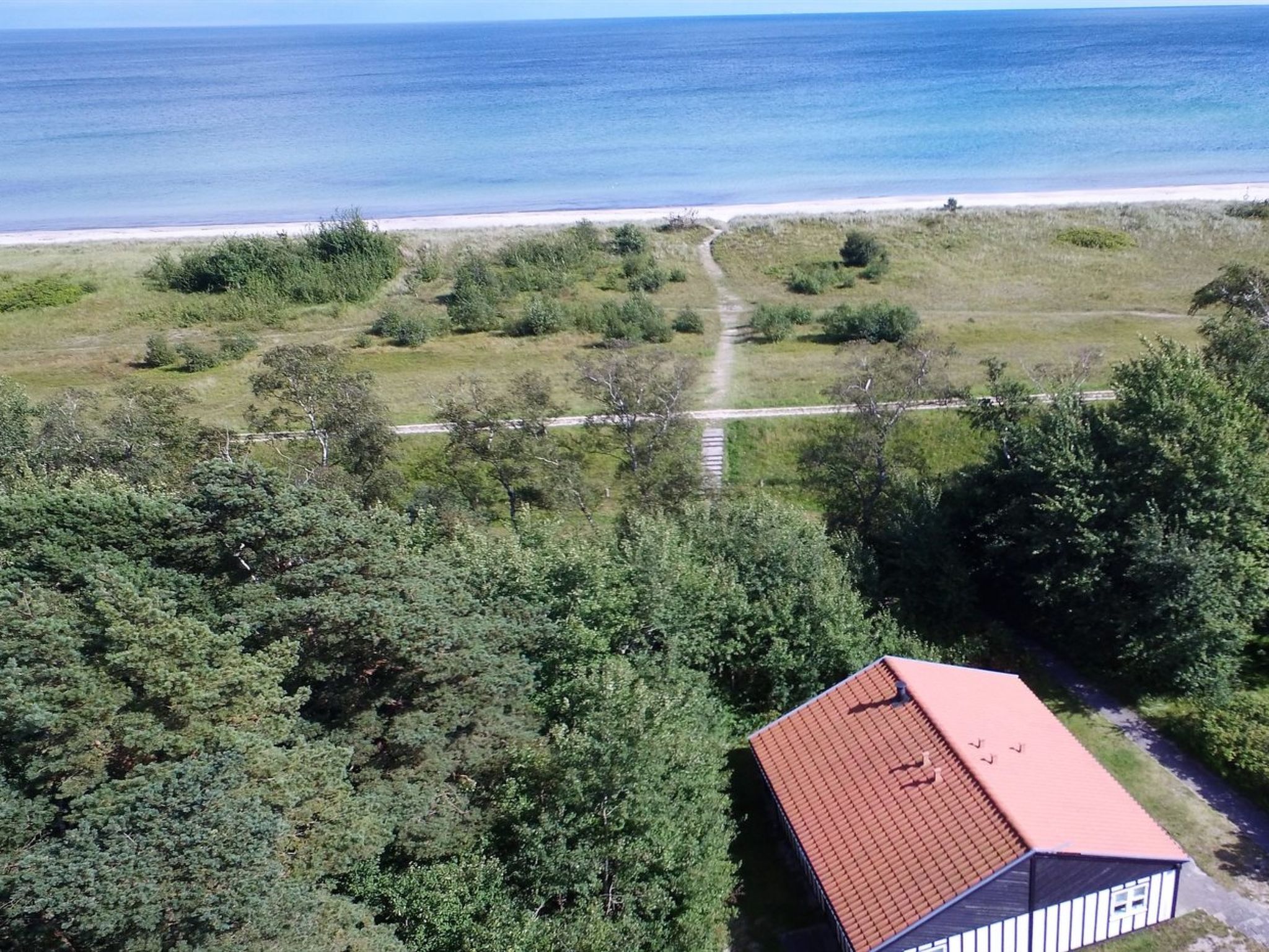 "Torsten" - 30m from the sea