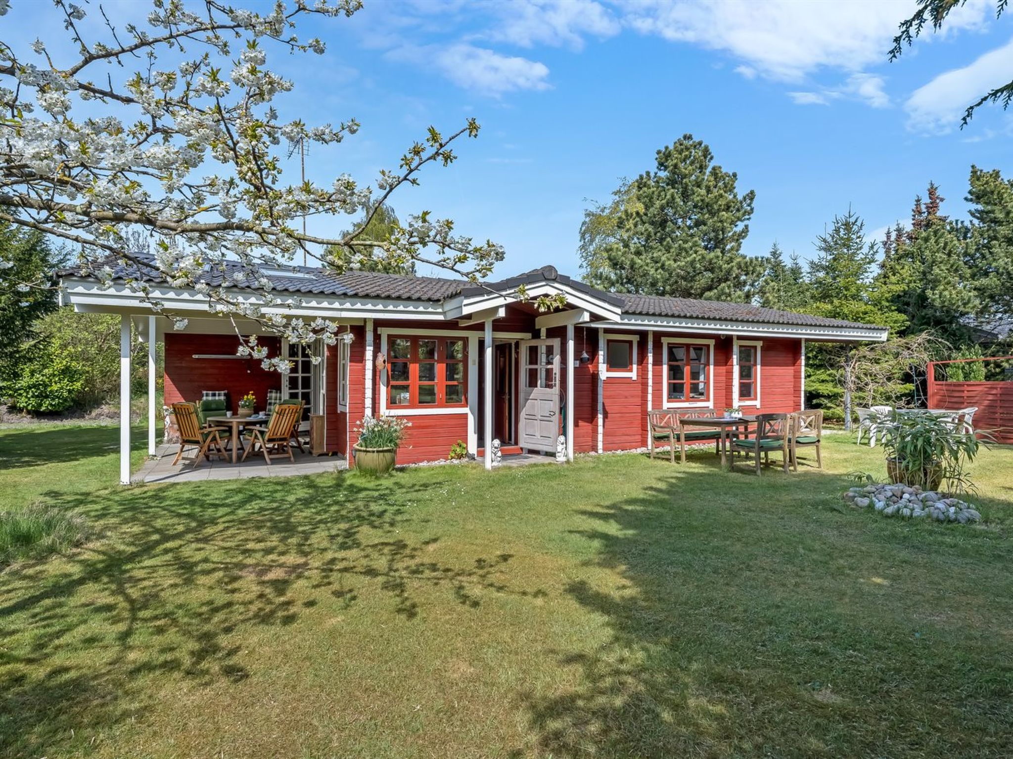 "Berit" - 700m from the sea
