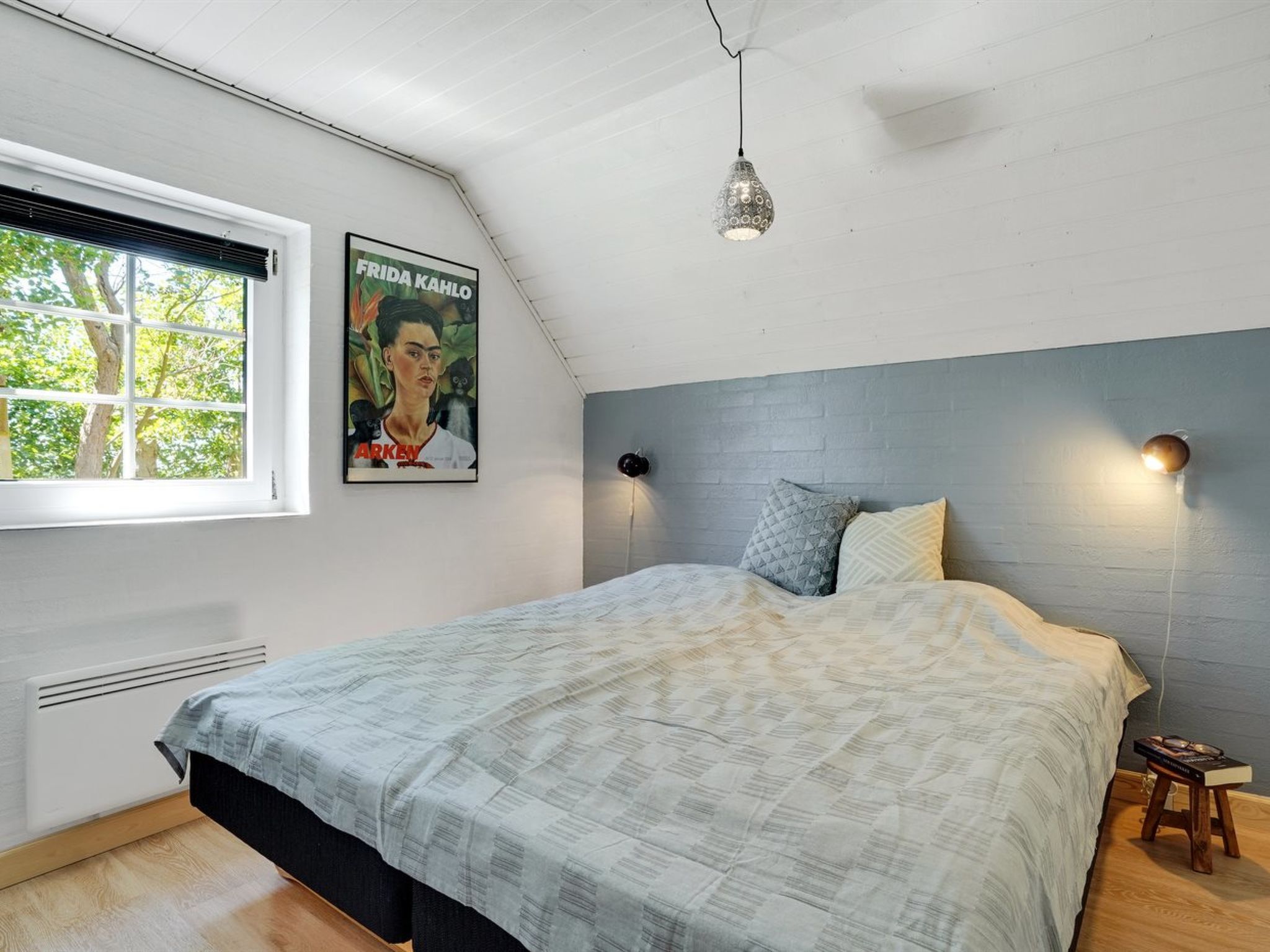 "Taralyn" - 1.3km from the sea - Binnen