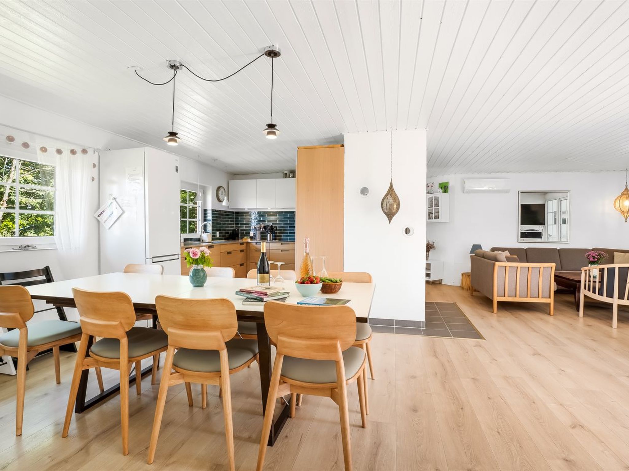 "Taralyn" - 1.3km from the sea - Drinnen