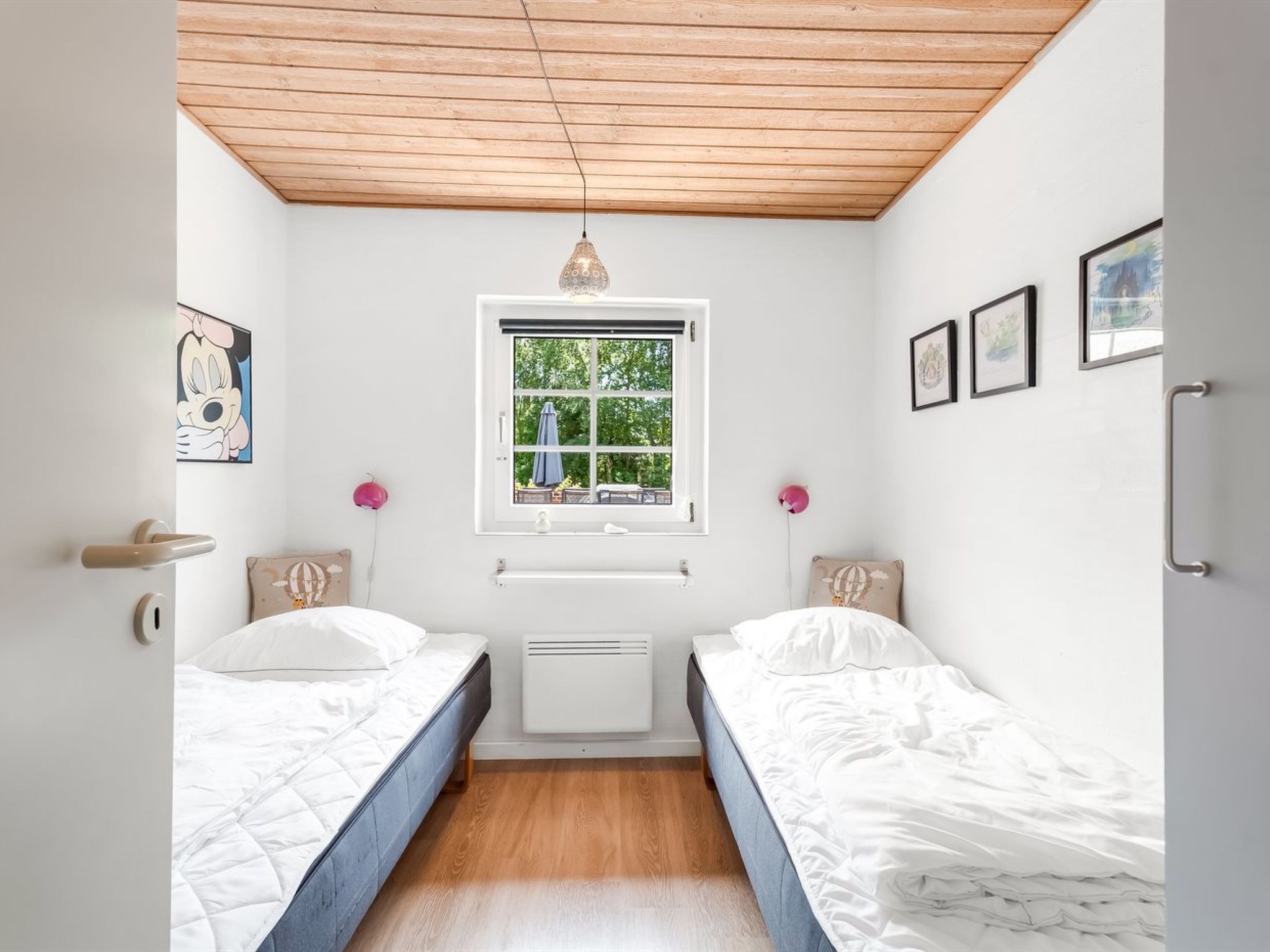 "Taralyn" - 1.3km from the sea - Drinnen