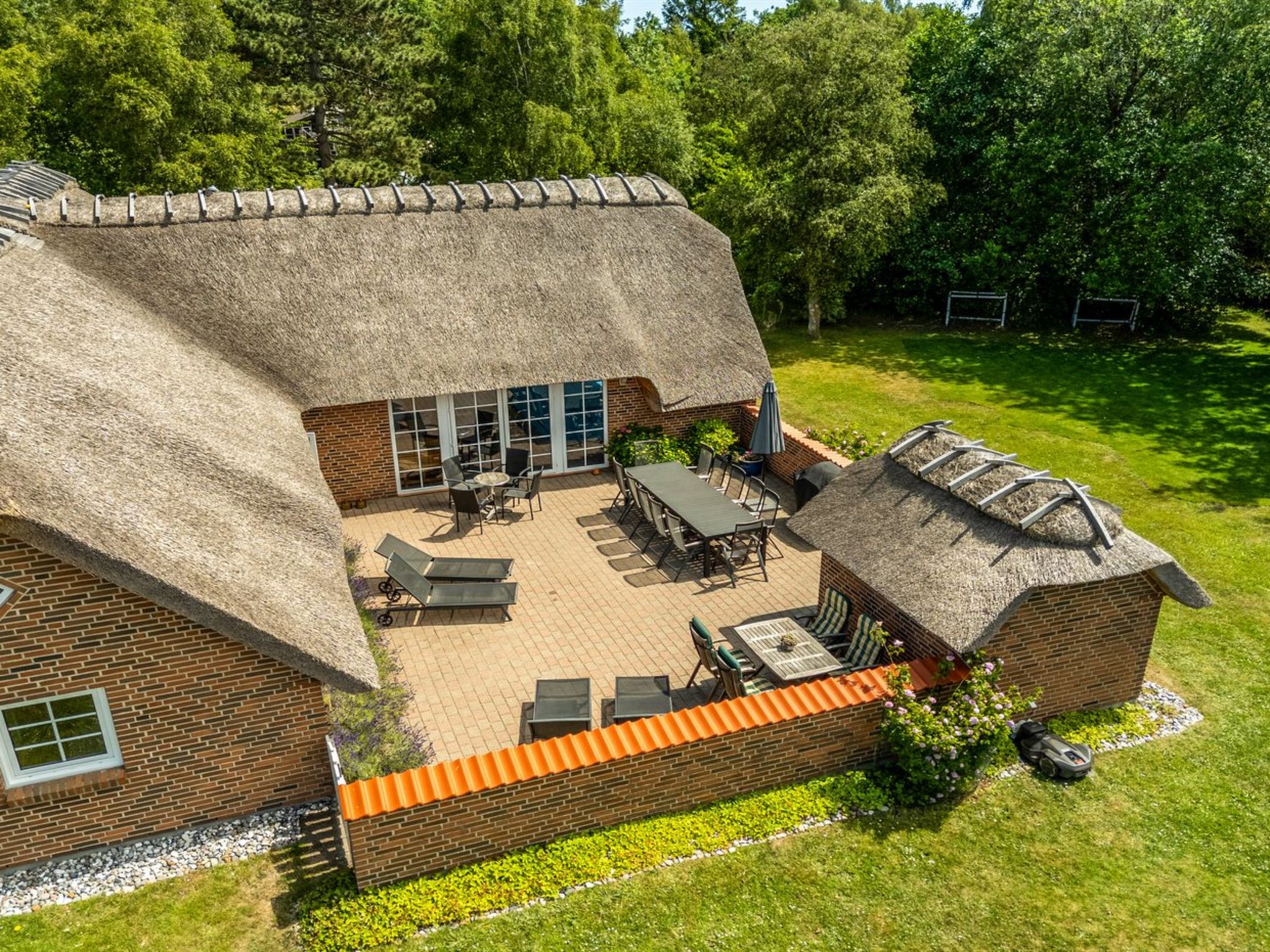 "Taralyn" - 1.3km from the sea - Draußen