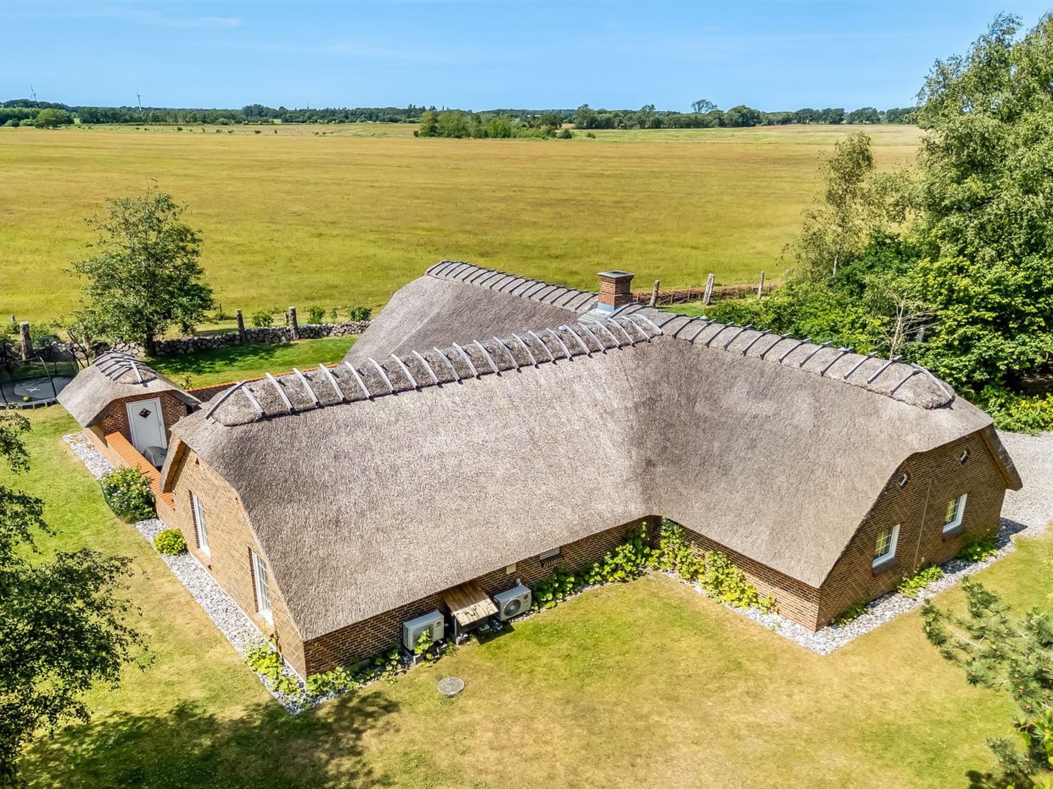 "Taralyn" - 1.3km from the sea - Draußen