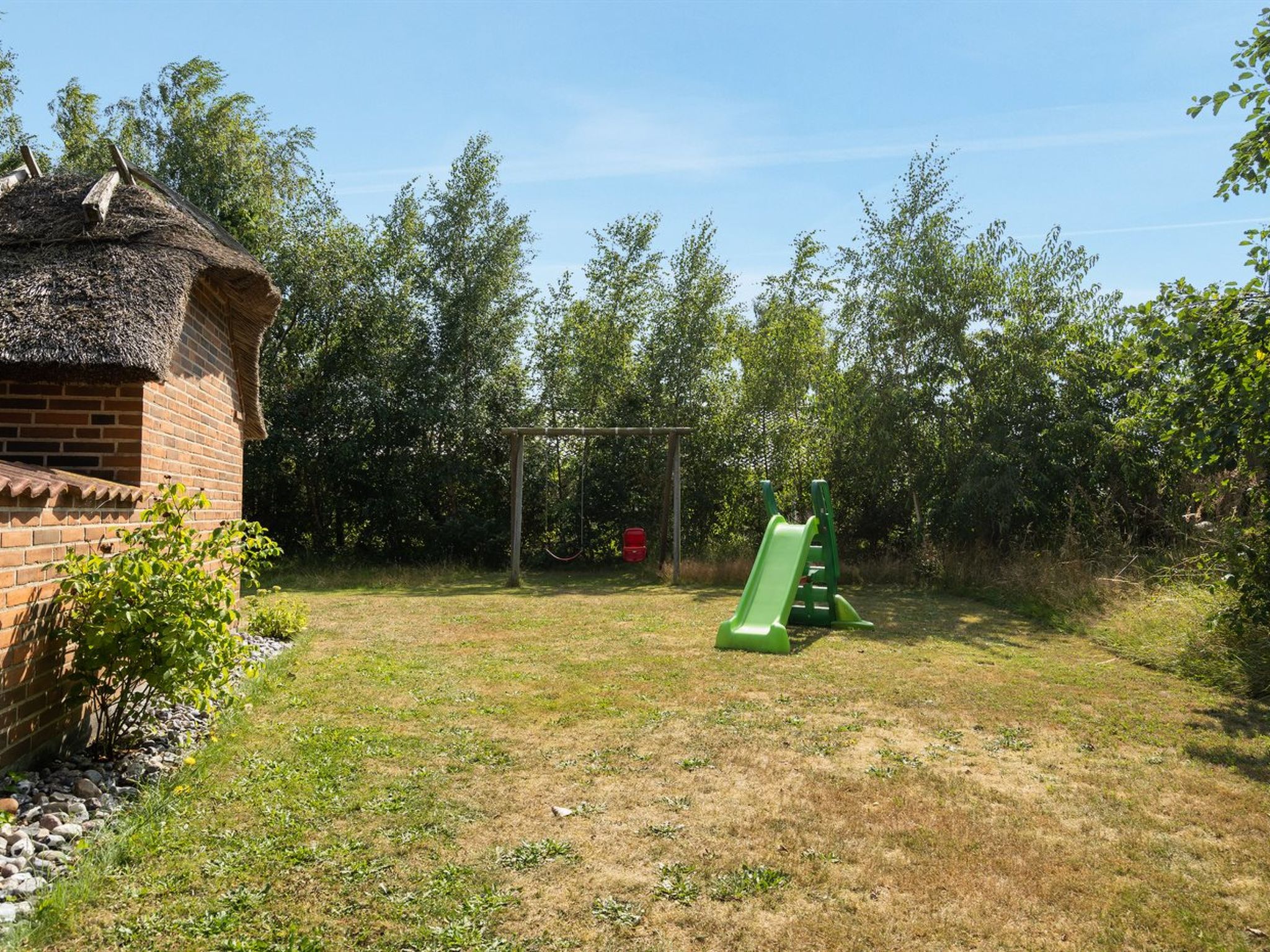 "Taralyn" - 1.3km from the sea-Buiten