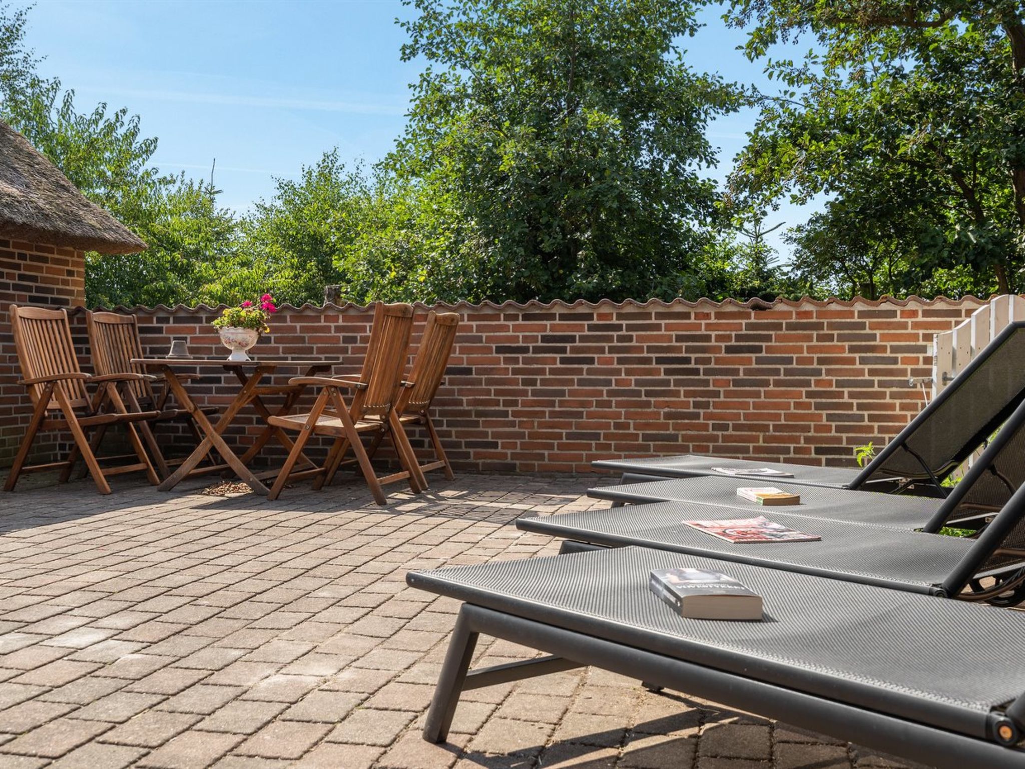 "Taralyn" - 1.3km from the sea-Buiten