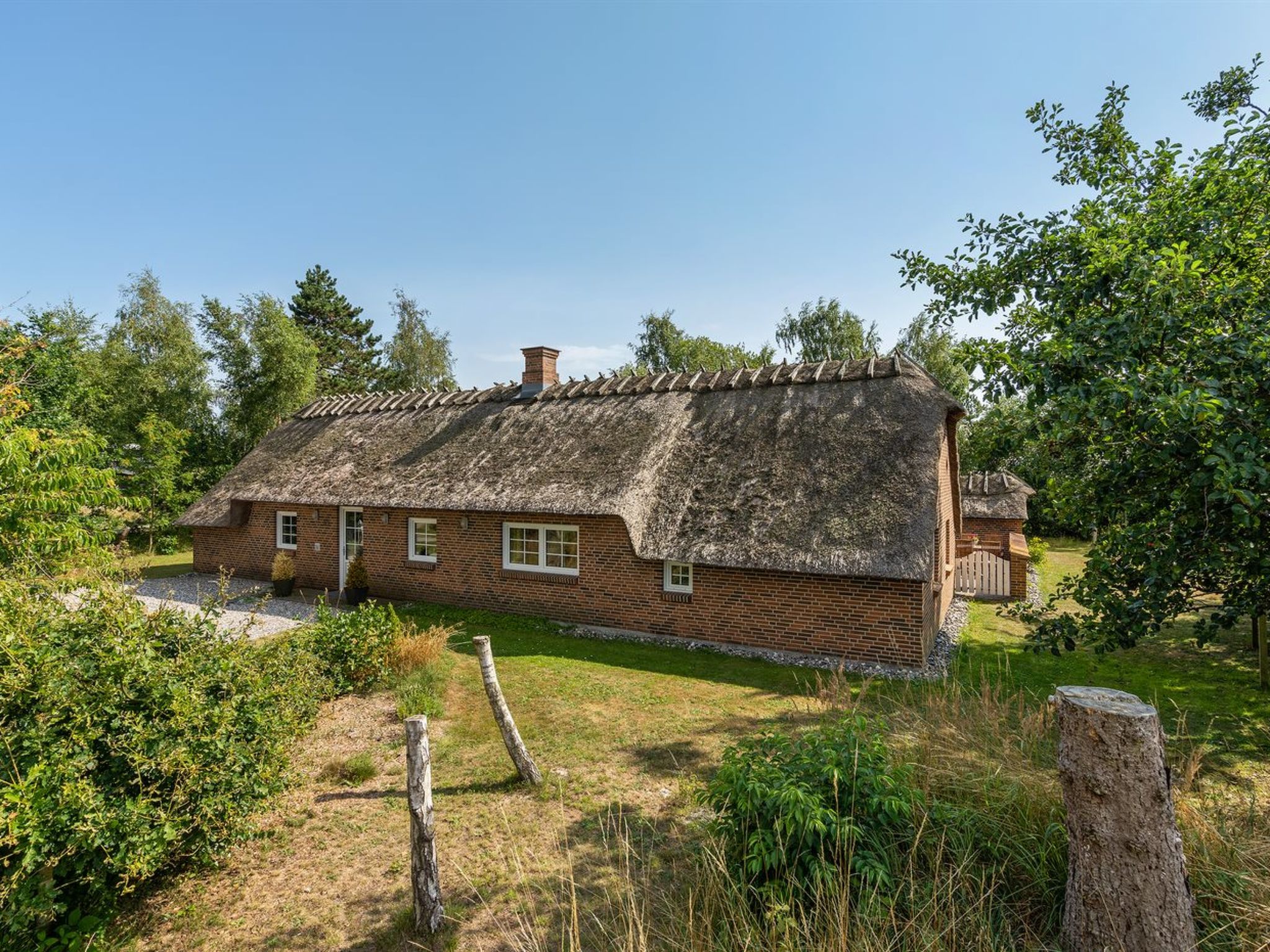 "Taralyn" - 1.3km from the sea-Buiten