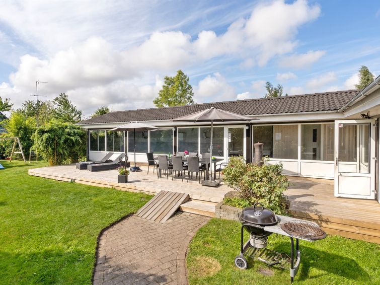 Search and Stay destination Marielyst, Denmark from AU$ 1,058. "Peer" - 600m from the sea in Lolland, Falster and Mon