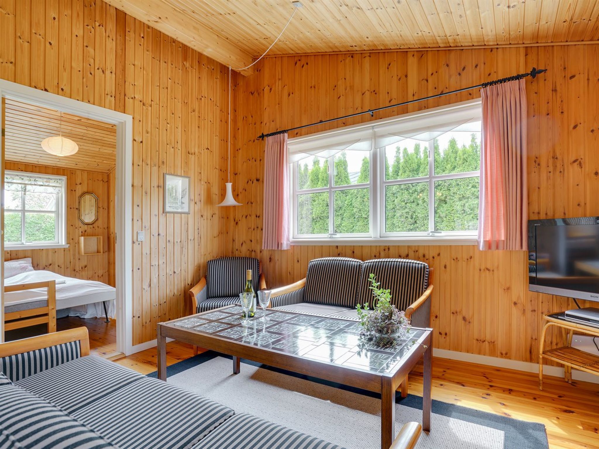 "Siem" - 650m from the sea - Drinnen