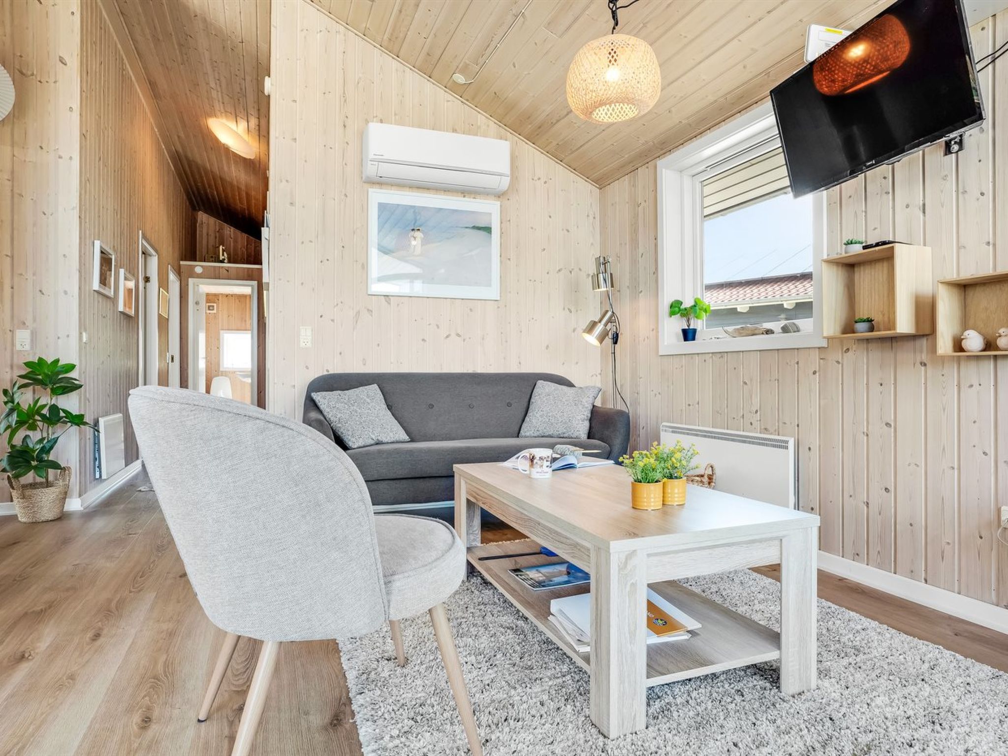 "Yalene" - 1.2km from the sea-Binnen