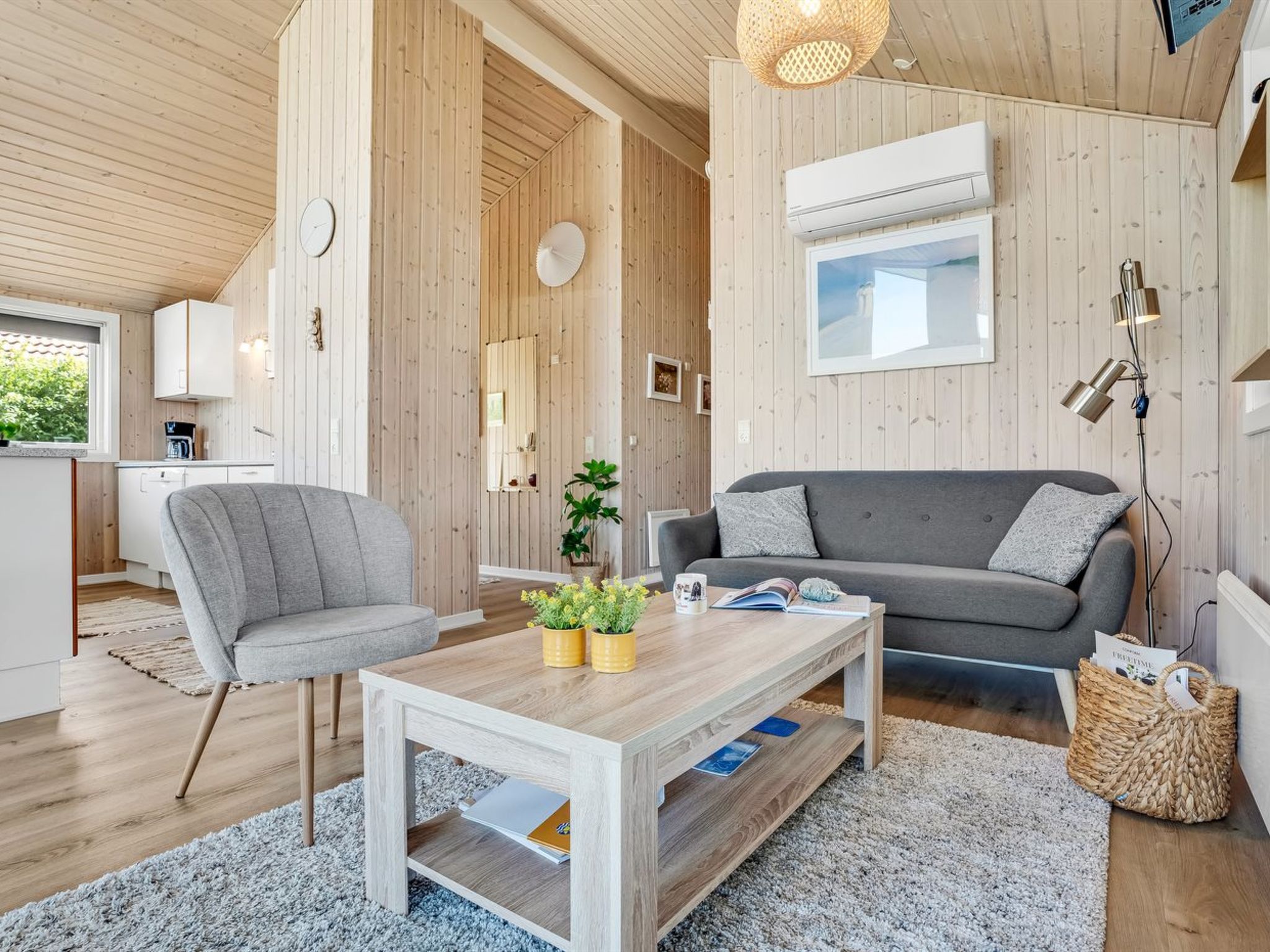 "Yalene" - 1.2km from the sea-Binnen