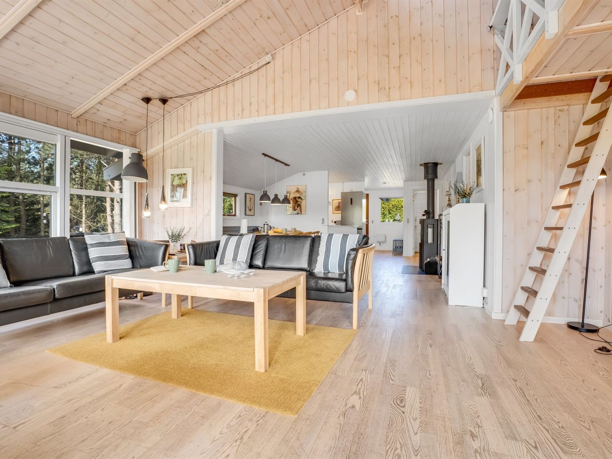 "Akseli" - 800m from the sea