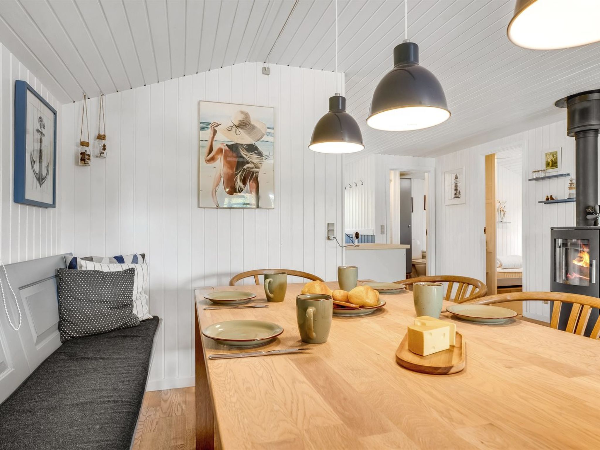 "Akseli" - 800m from the sea - Inside