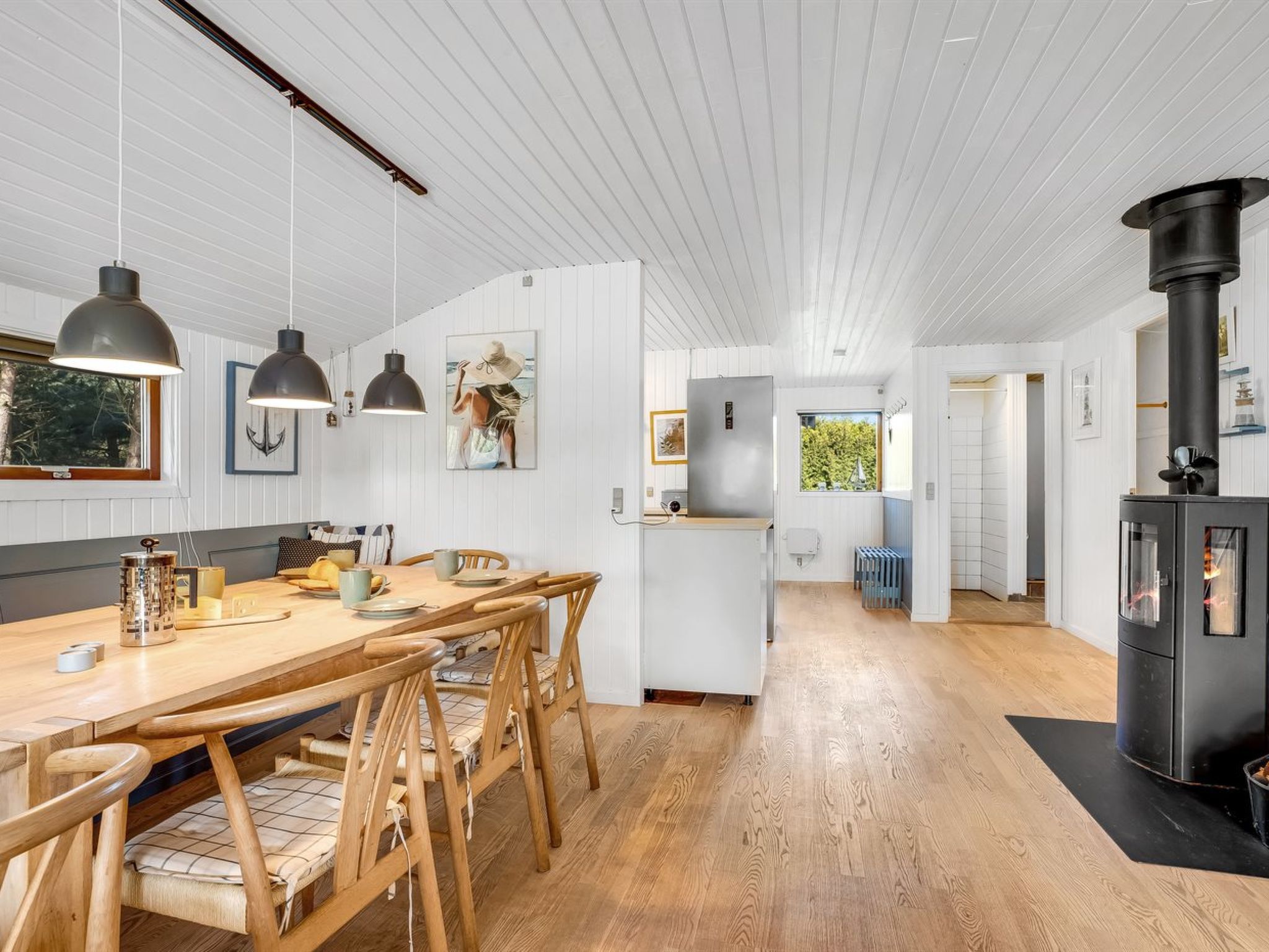 "Akseli" - 800m from the sea - Inside