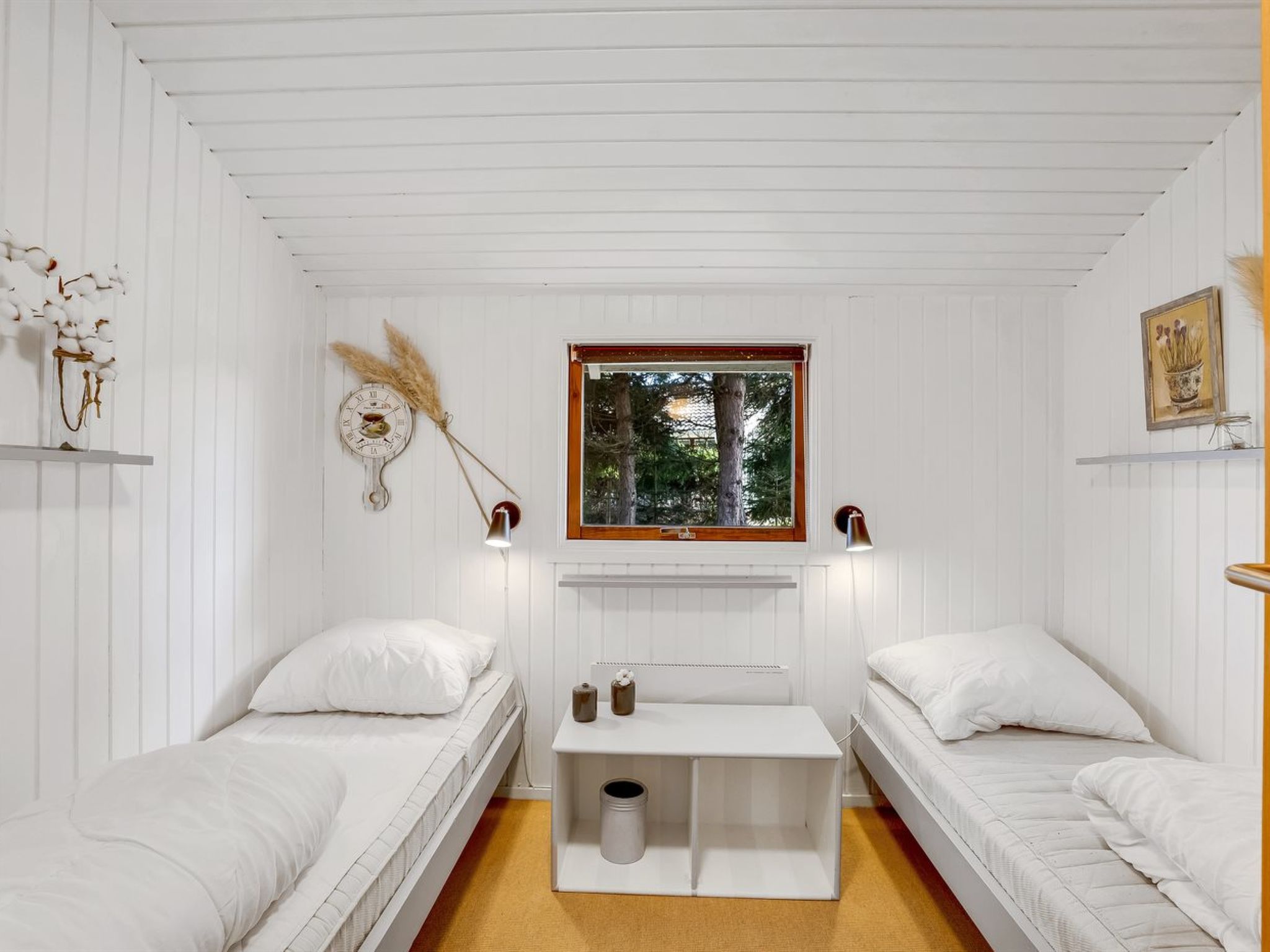 "Akseli" - 800m from the sea - Inside