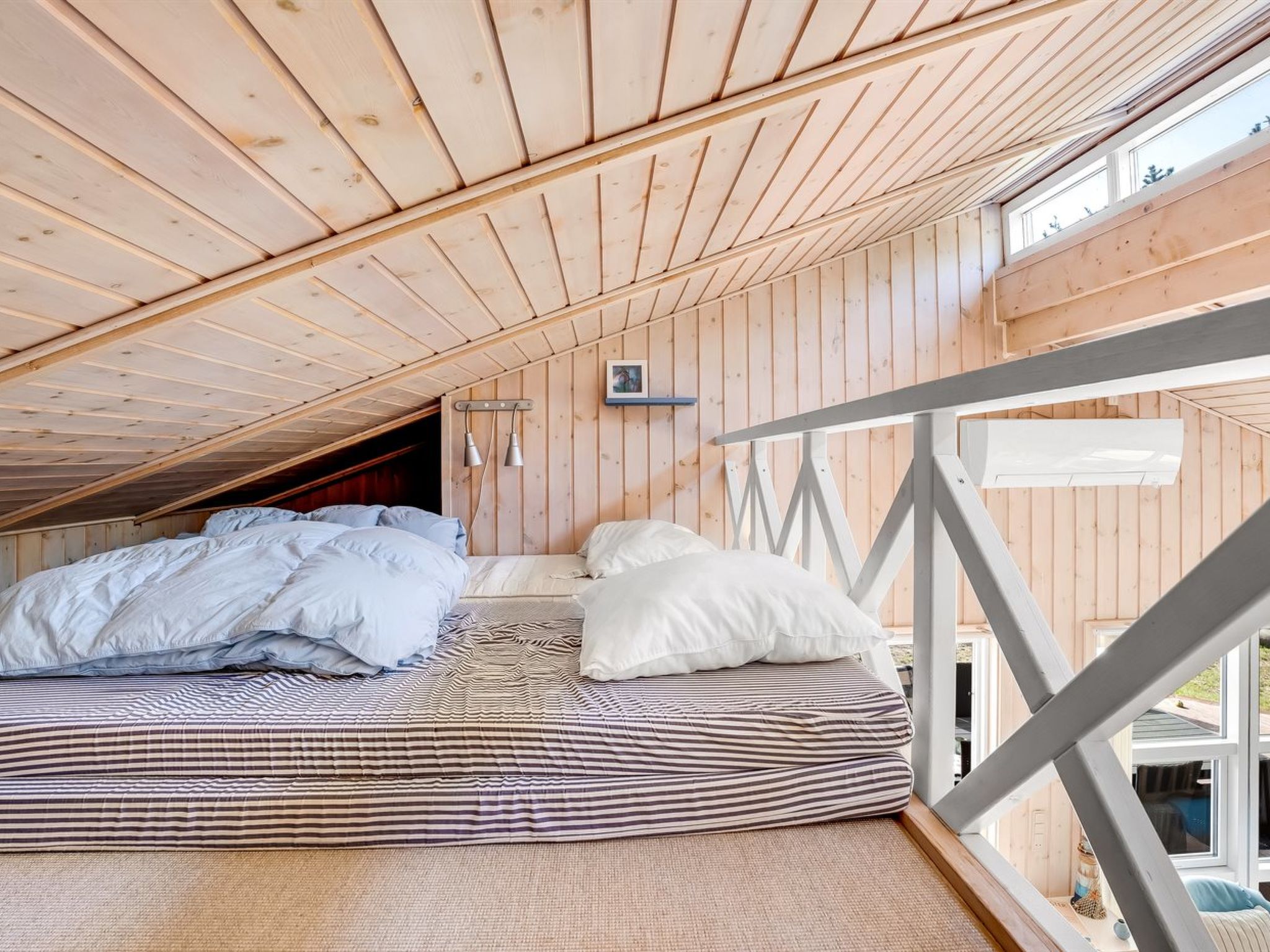 "Akseli" - 800m from the sea - Inside