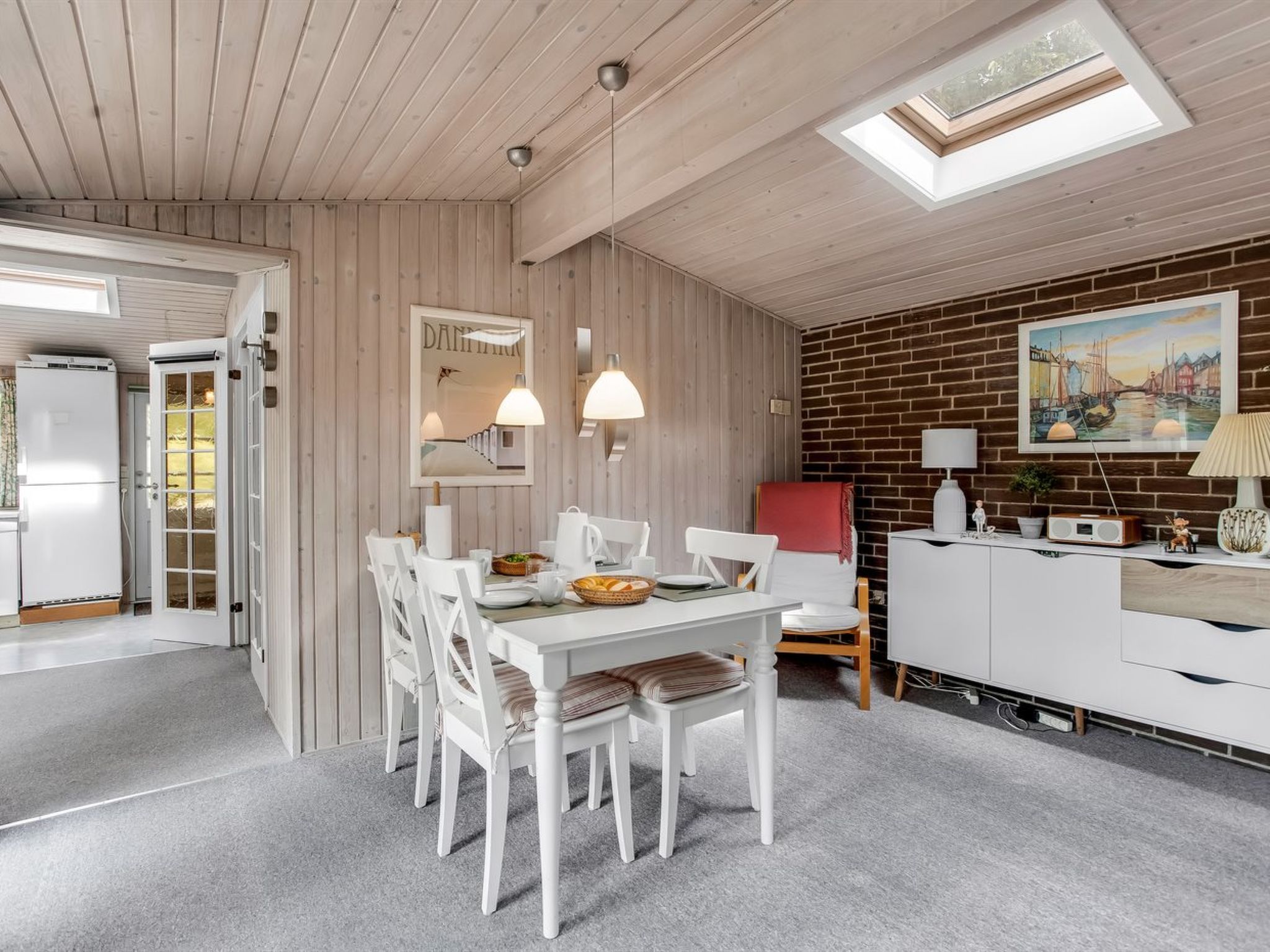 "Sessa" - 800m from the sea - Binnen