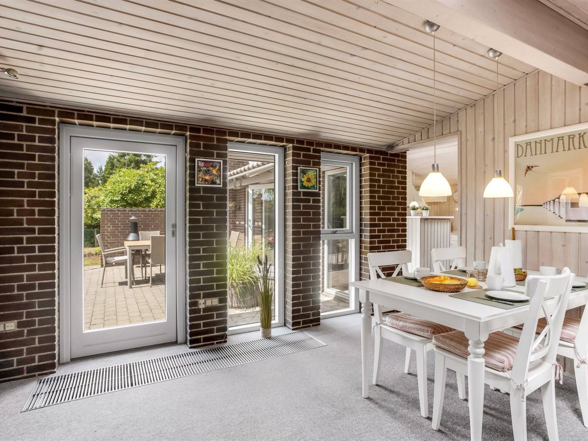 "Sessa" - 800m from the sea - Binnen