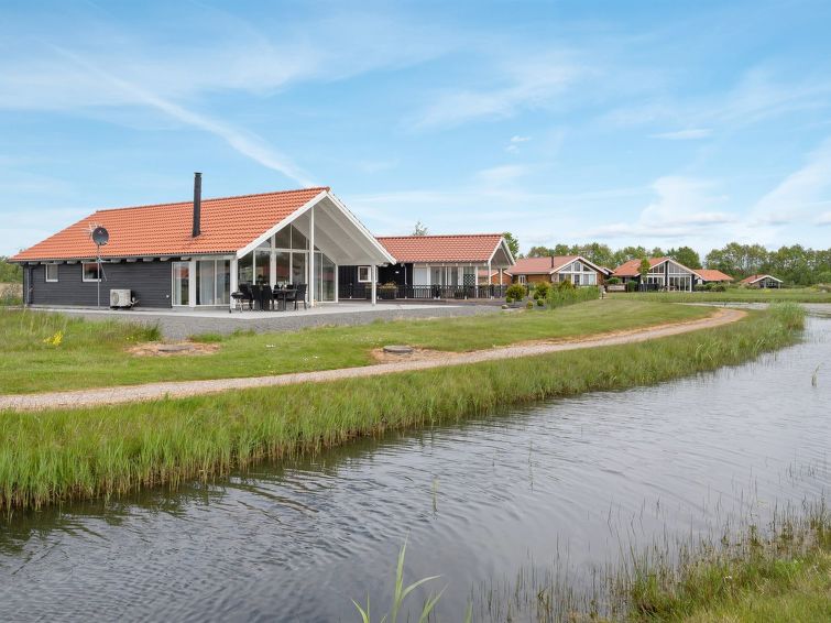 Search and Stay destination Marielyst, Denmark from AU$ 641. "Domi" - 1.2km from the sea in Lolland, Falster and Mon