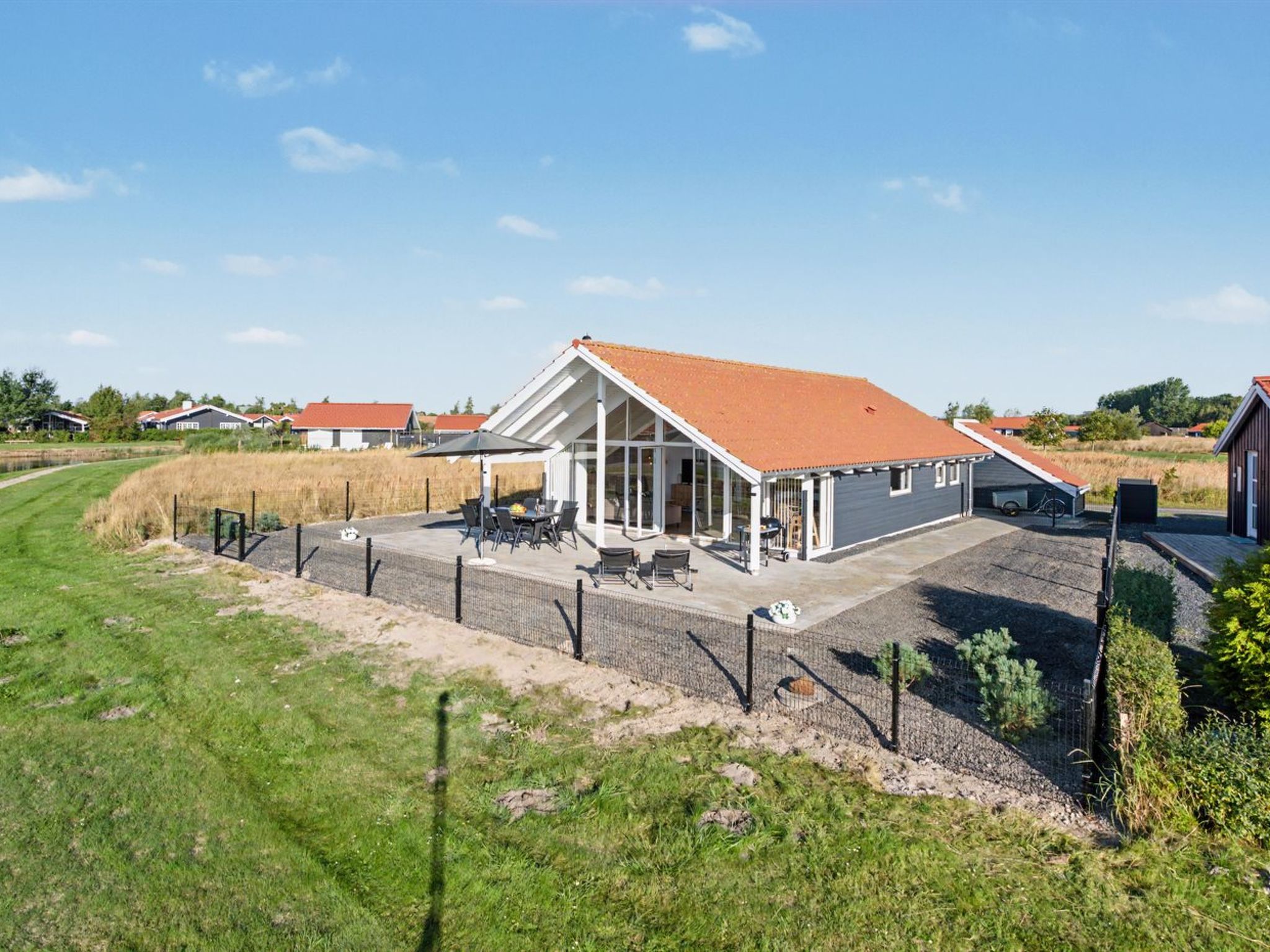 "Domi" - 1.2km from the sea - Buiten