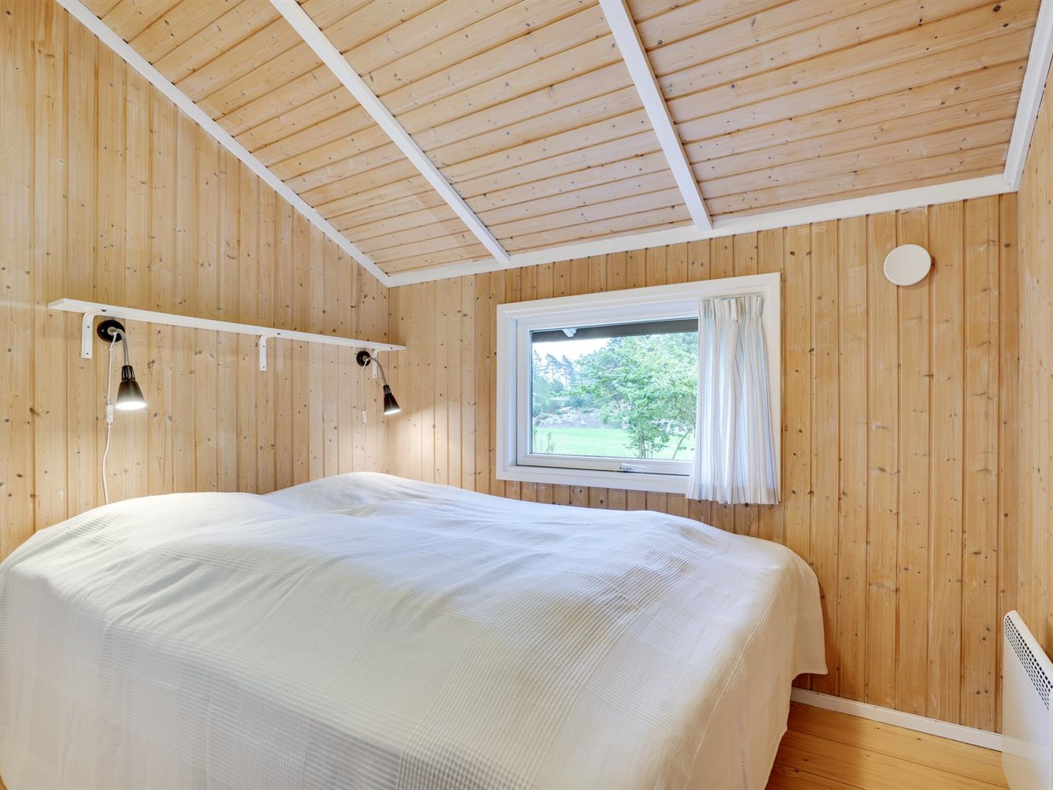 "Nafni" - 200m from the sea-Binnen