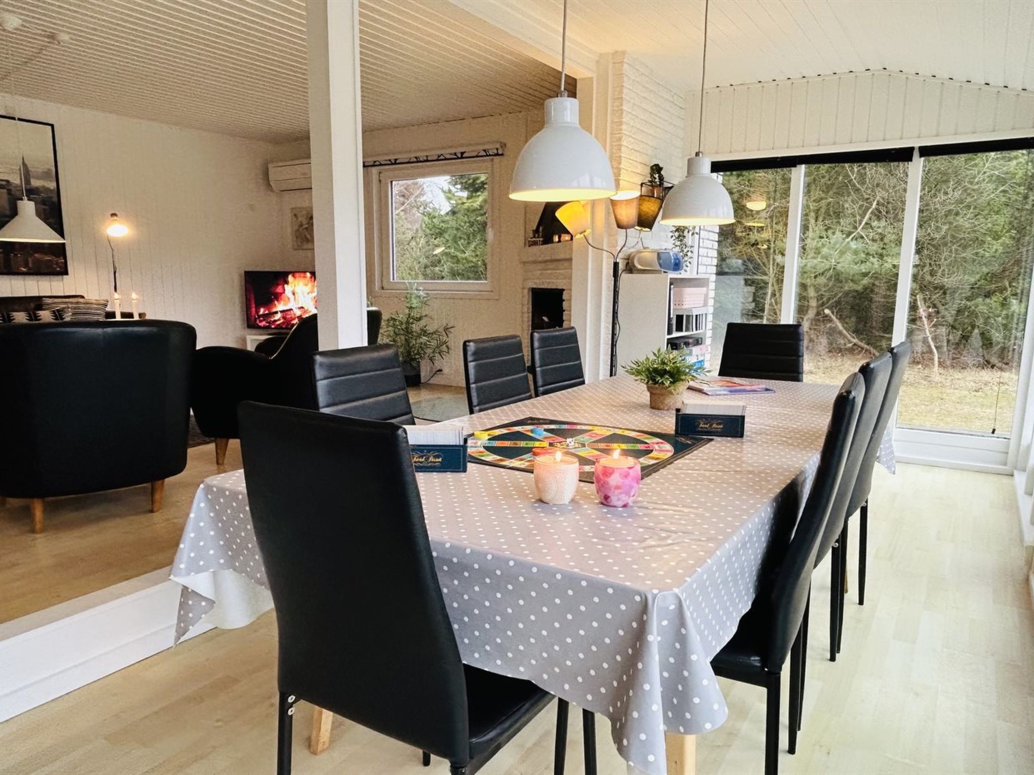 "Kalevi" - 900m from the sea - Binnen