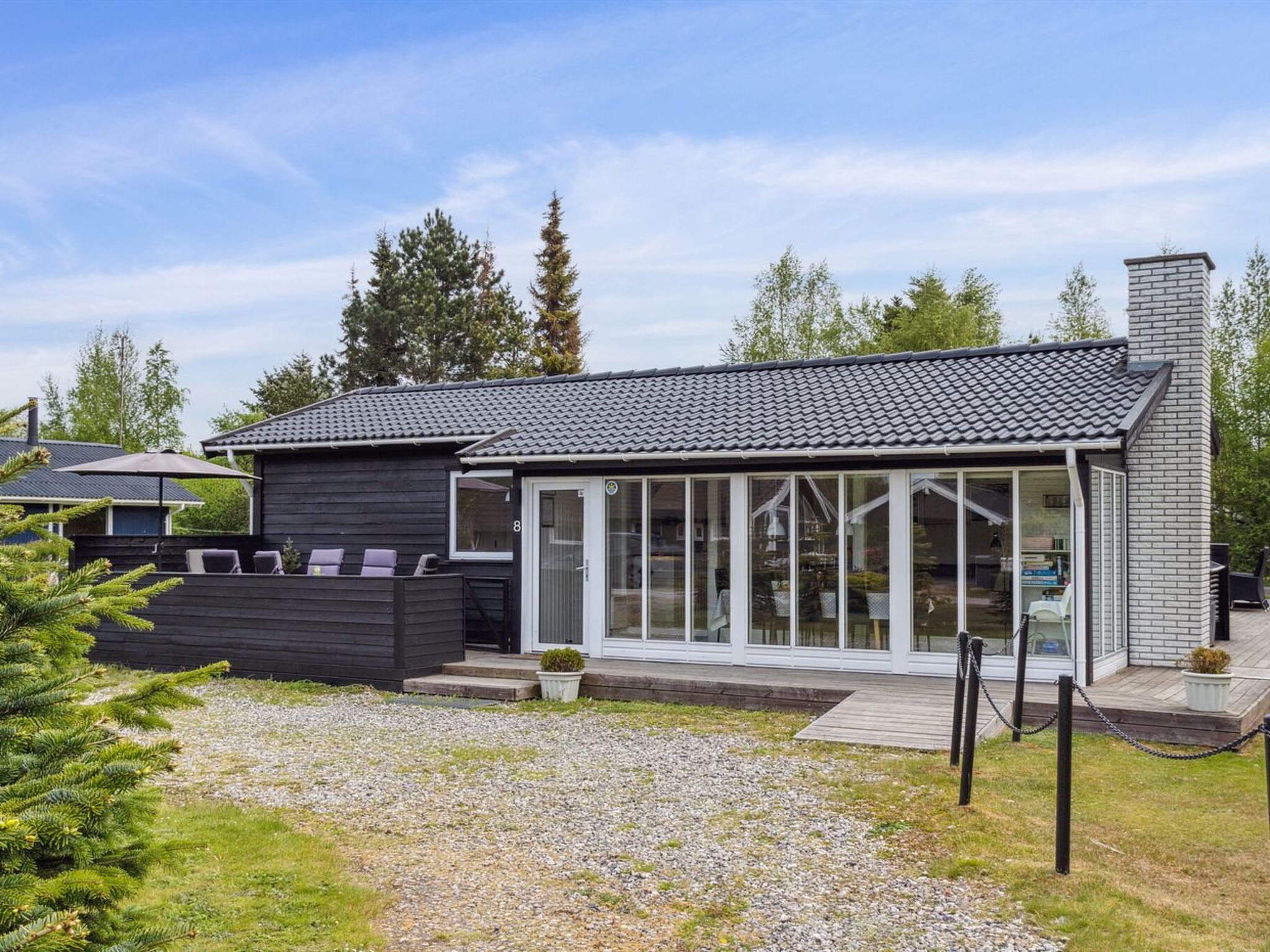 "Kalevi" - 900m from the sea - Buiten