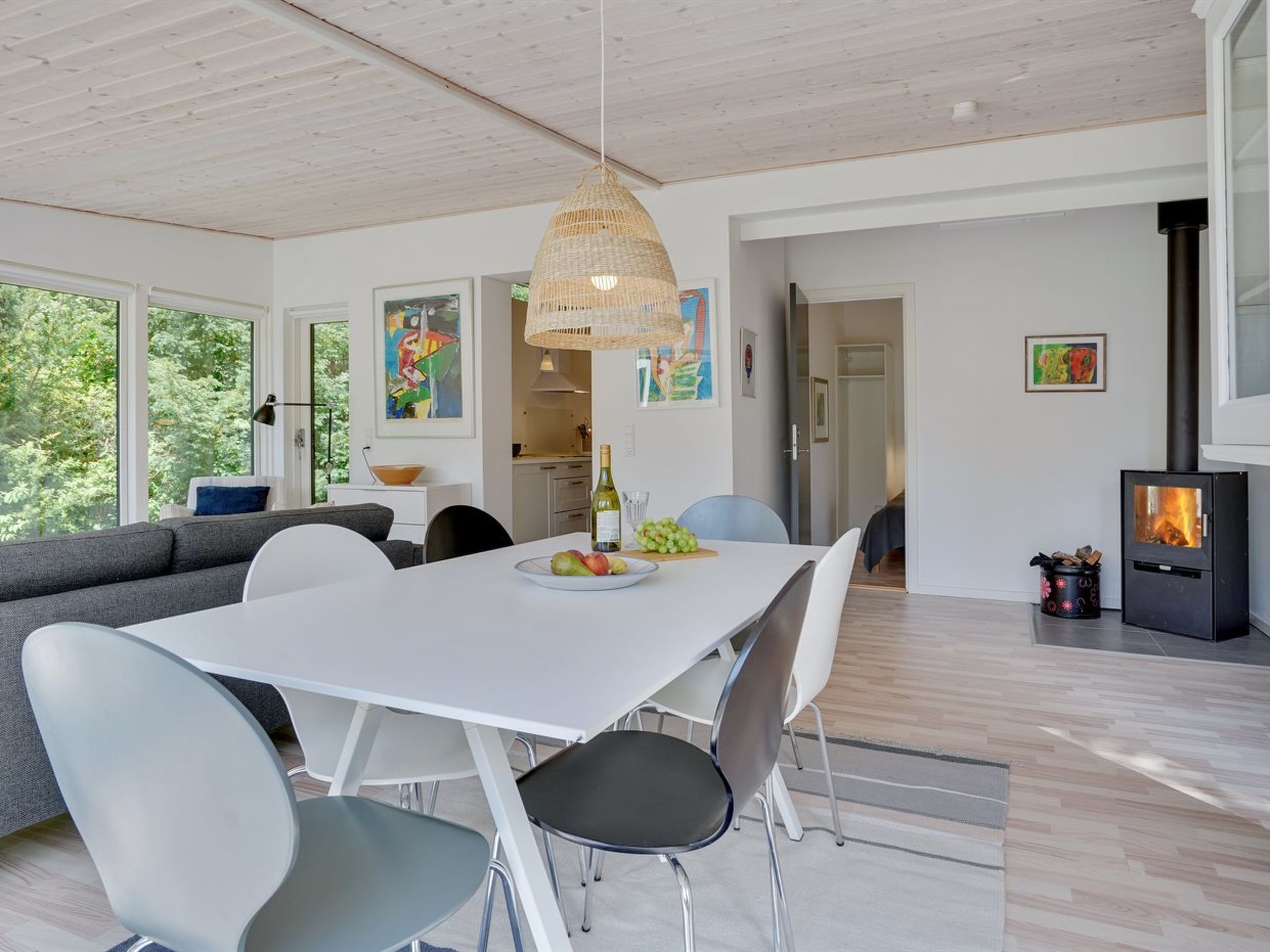 "Edin" - 400m from the sea - Drinnen