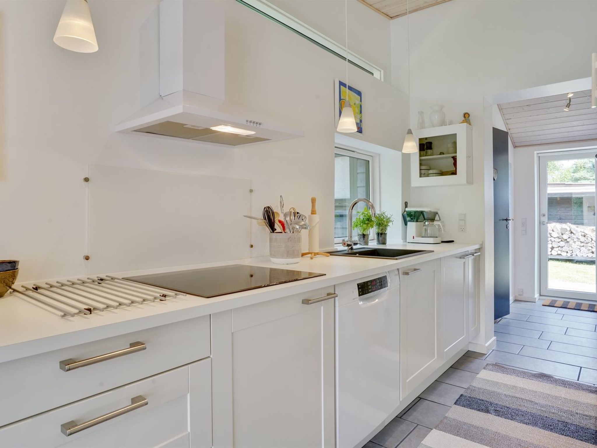 "Edin" - 400m from the sea - Drinnen