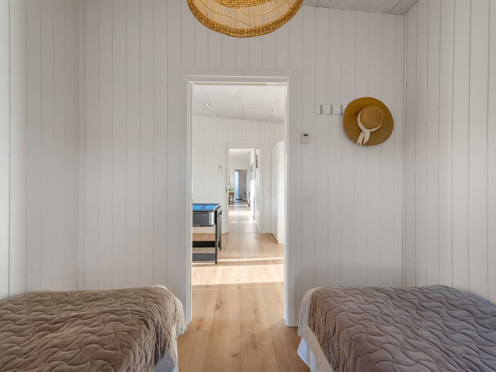 "Vanna" - 1.2km from the sea - Binnen