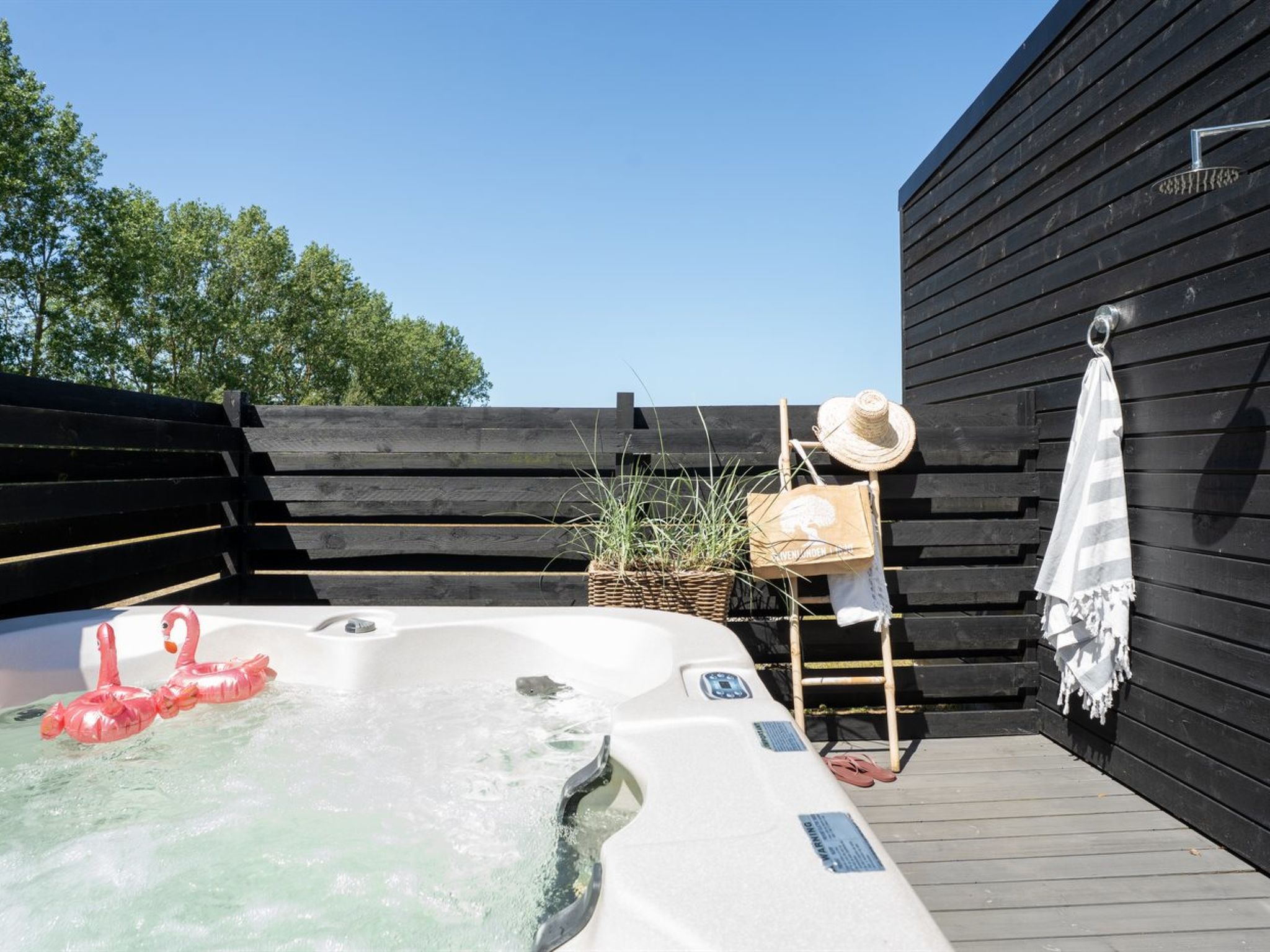 "Vanna" - 1.2km from the sea - Binnen