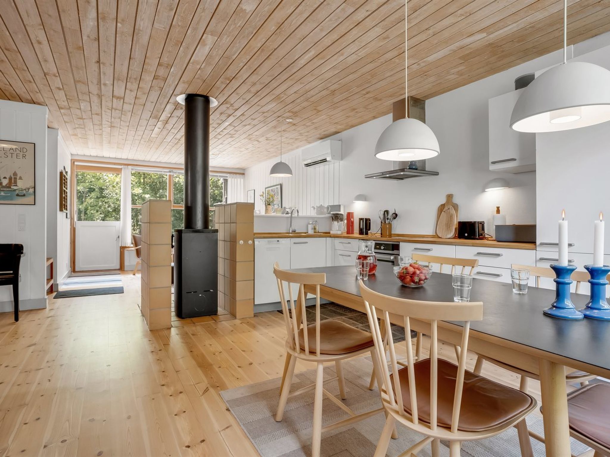 "Nalin" - 350m from the sea-Inside
