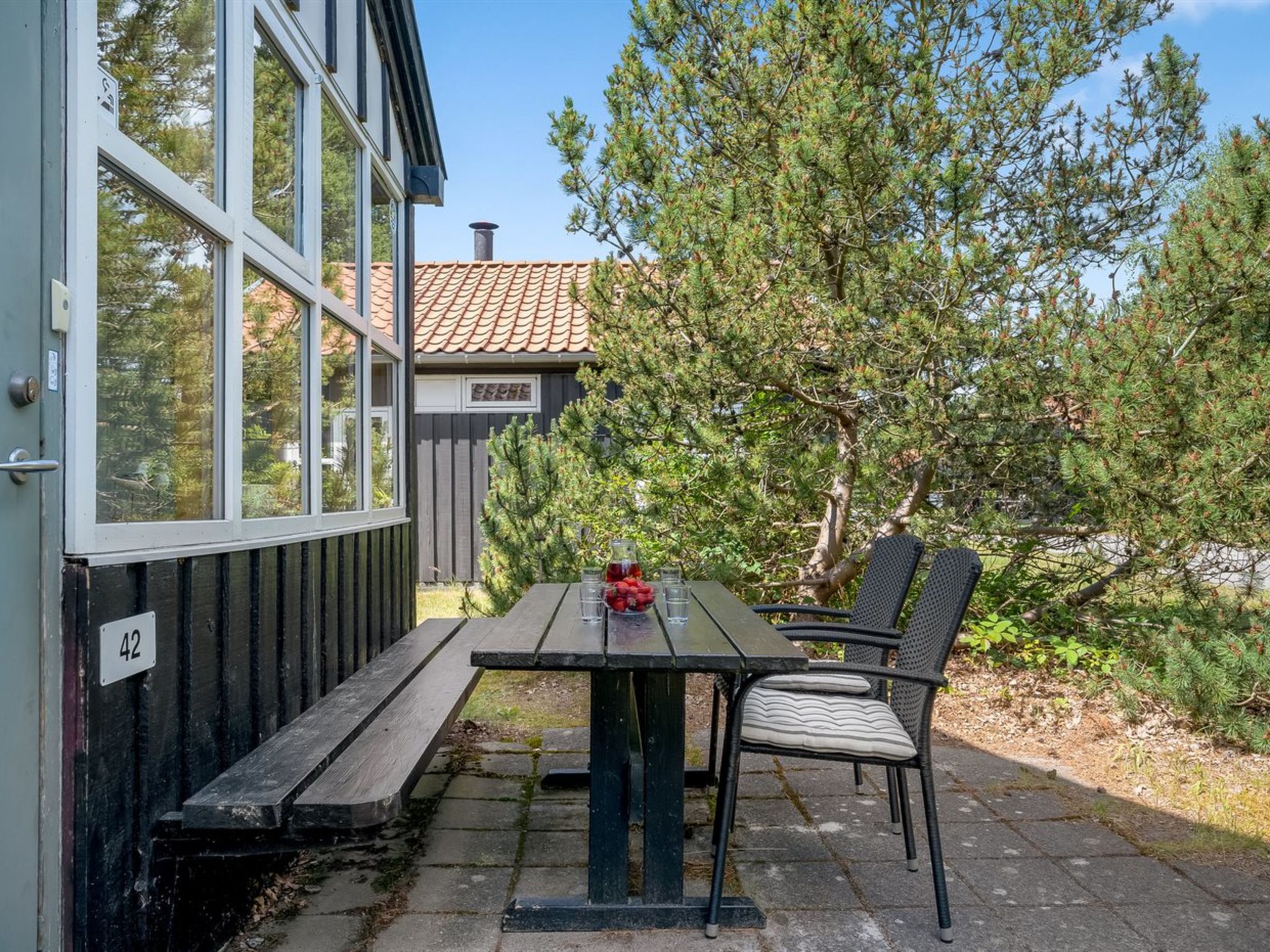 "Nalin" - 350m from the sea-Outside