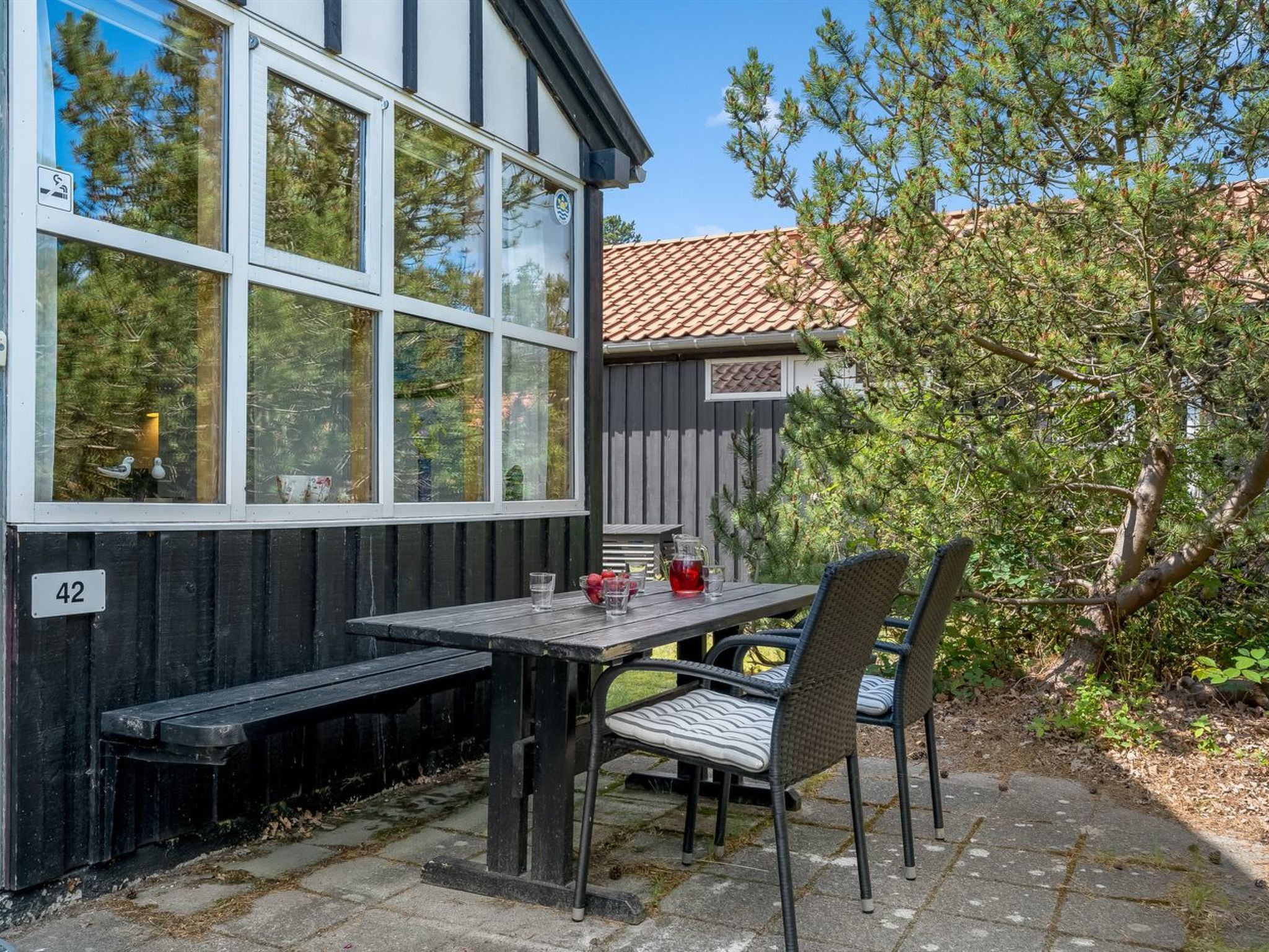 "Nalin" - 350m from the sea-Outside