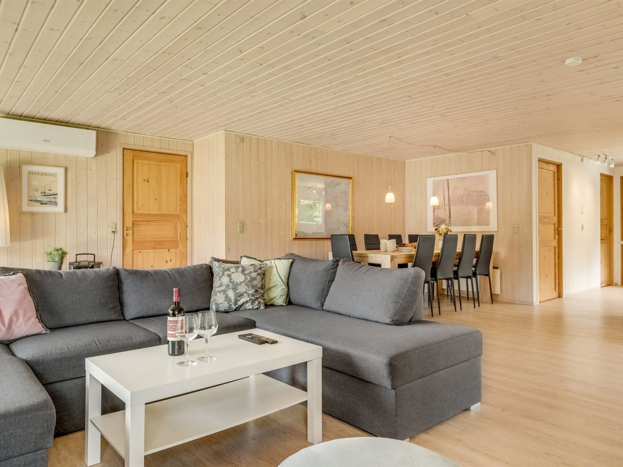 "Iven" - 300m from the sea-Binnen