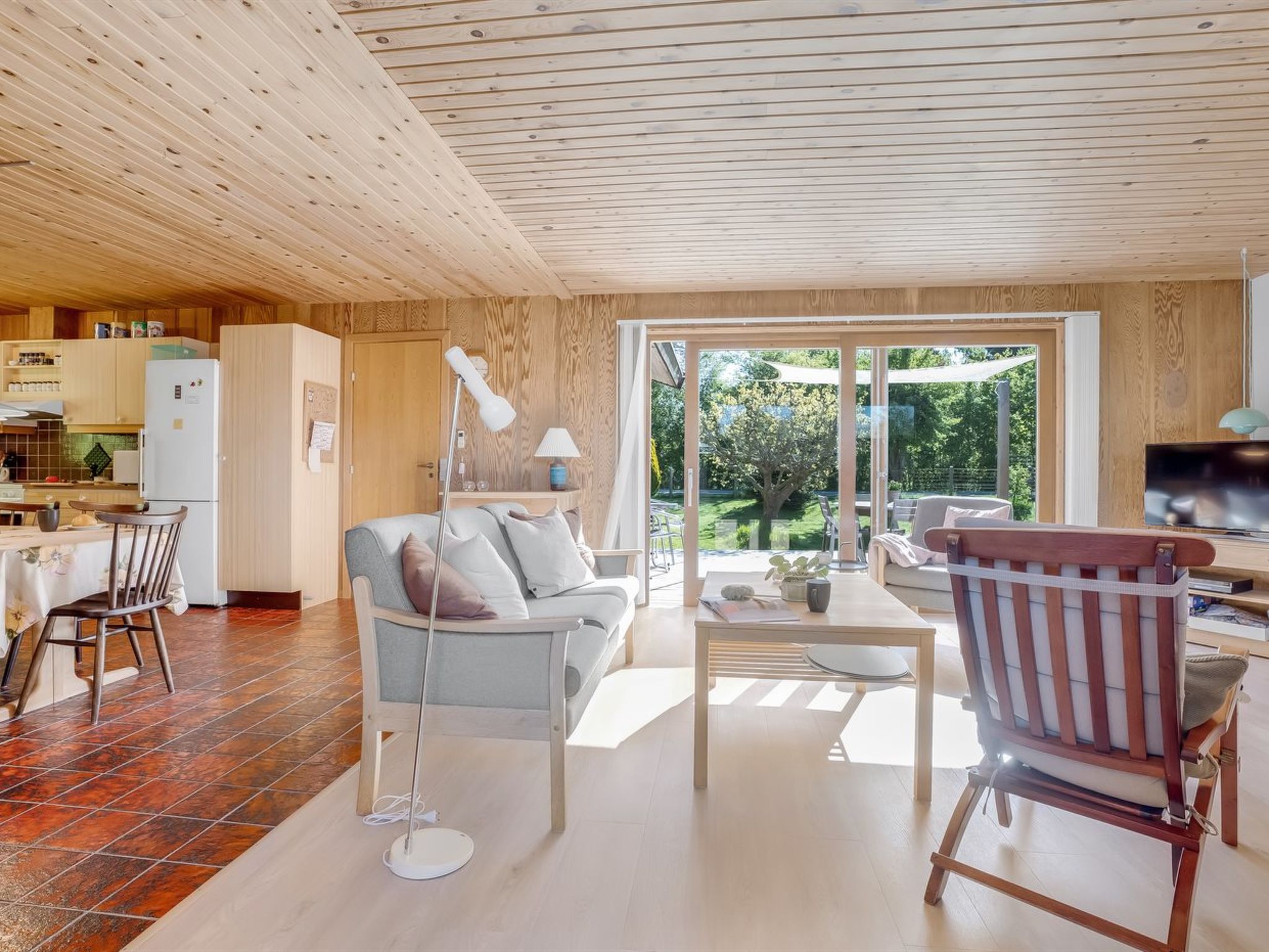 "Alvia" - 200m from the sea - Drinnen