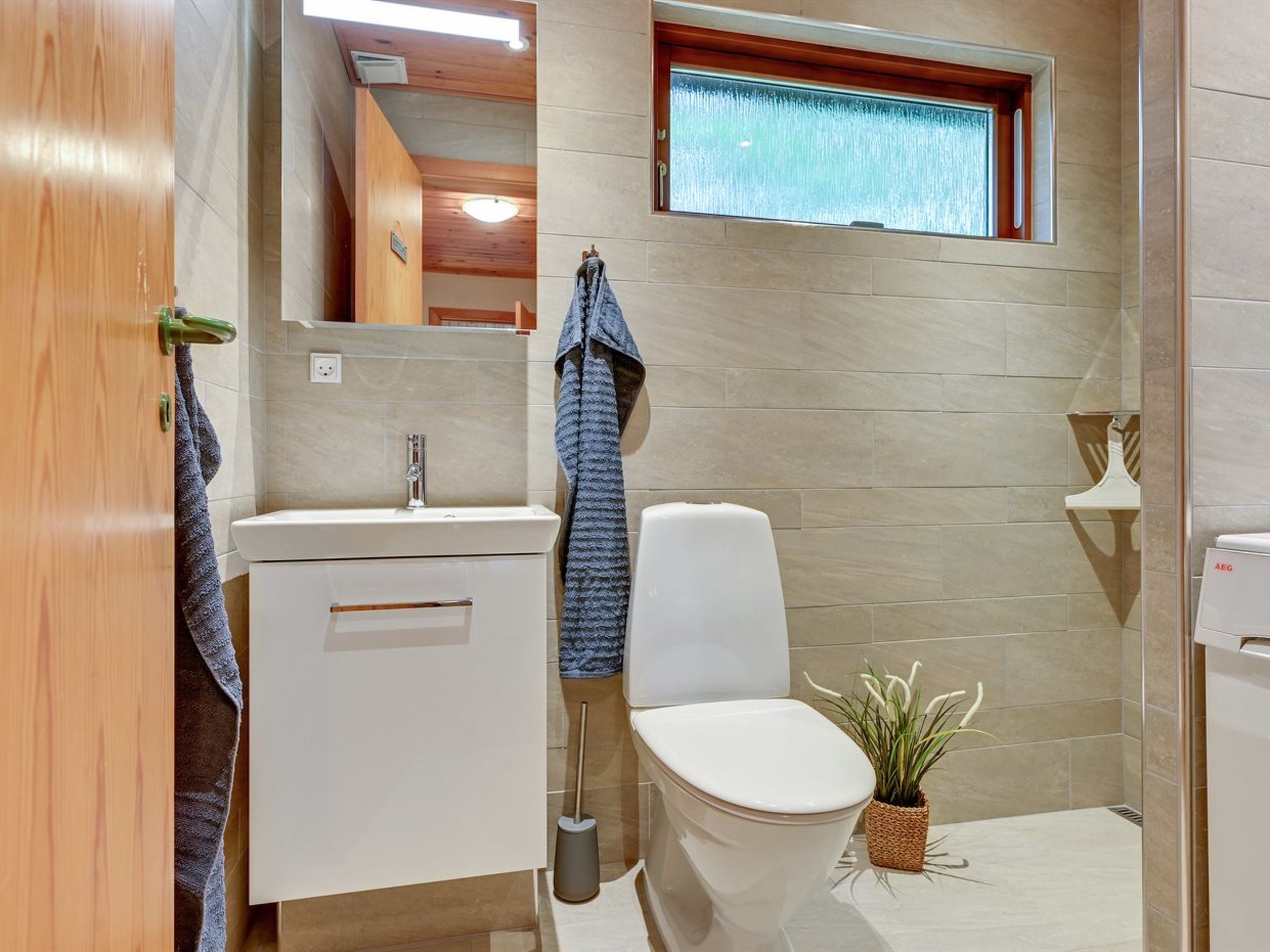 "Alvia" - 200m from the sea-Binnen
