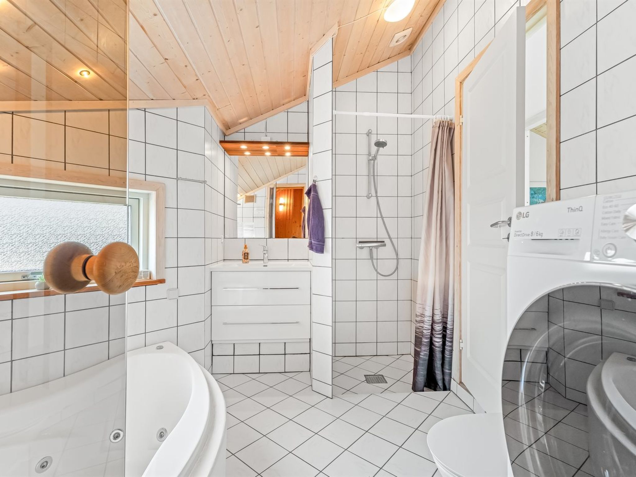 "Egino" - 1km from the sea-Binnen