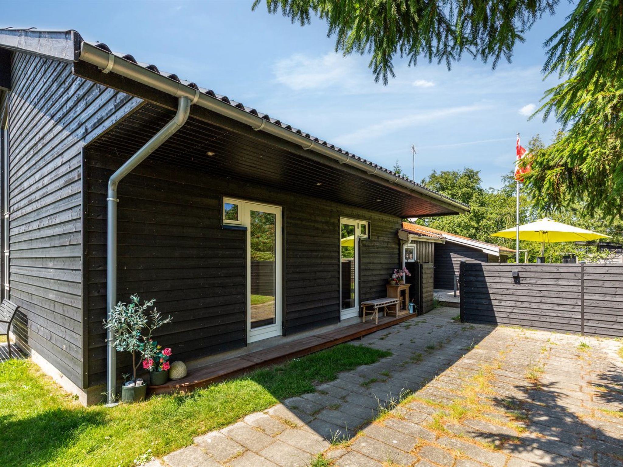 "Gabi" - 700m from the sea-Outside