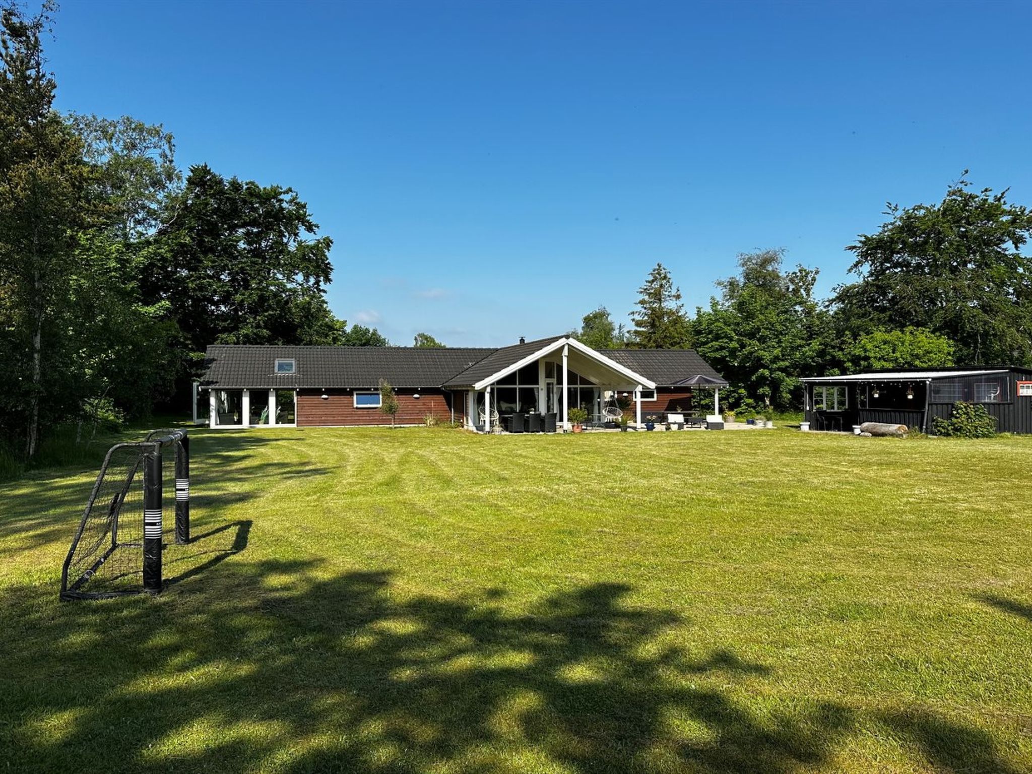 "Hegge" - 300m from the sea - Buiten