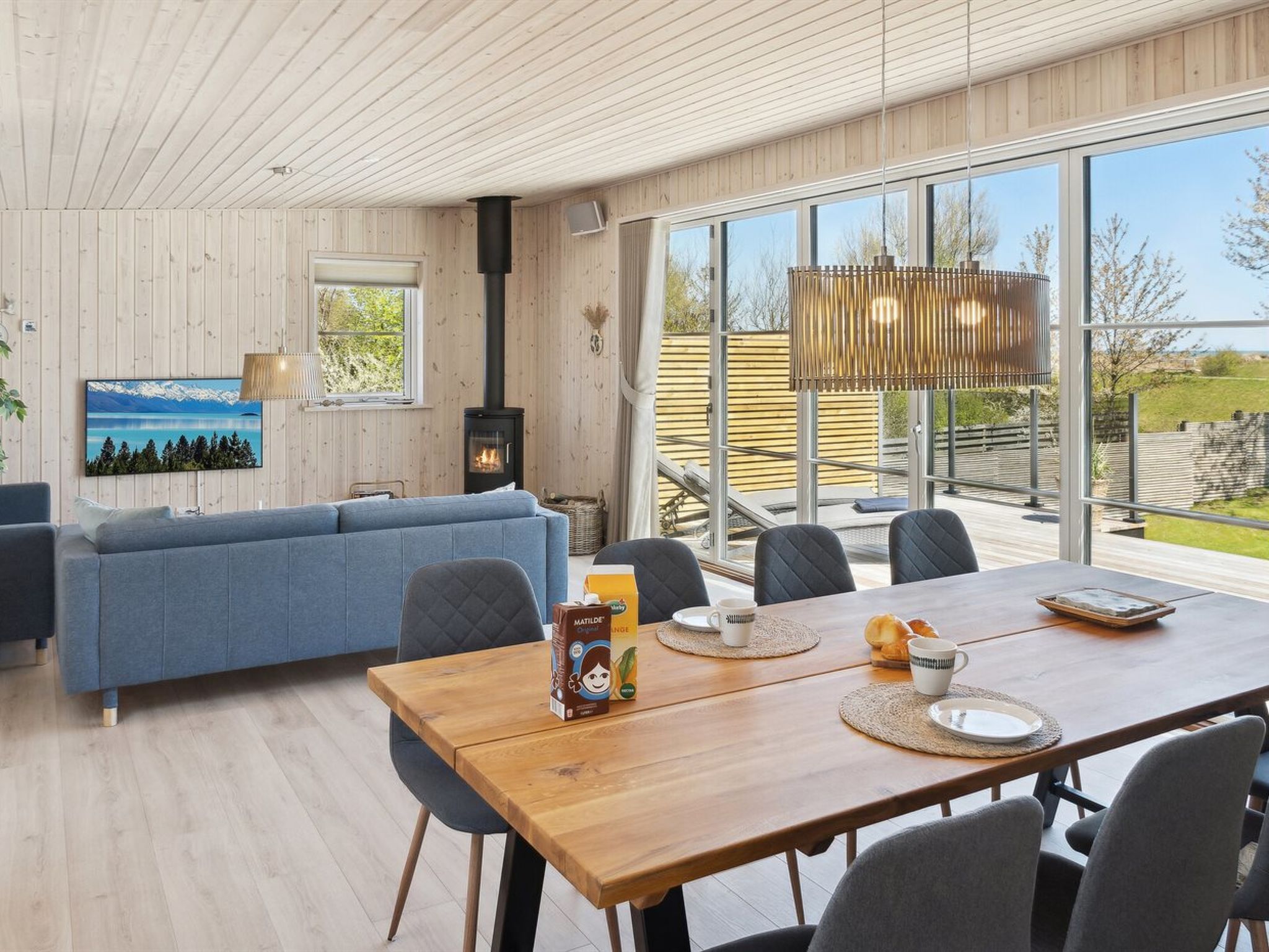 "Engli" - 90m from the sea - Drinnen